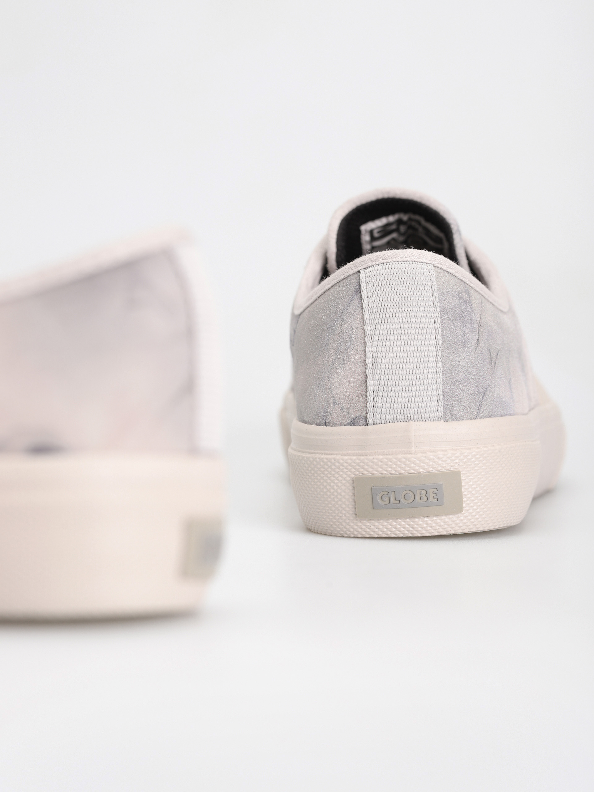 Topánky Globe Surplus (grey/smoke)