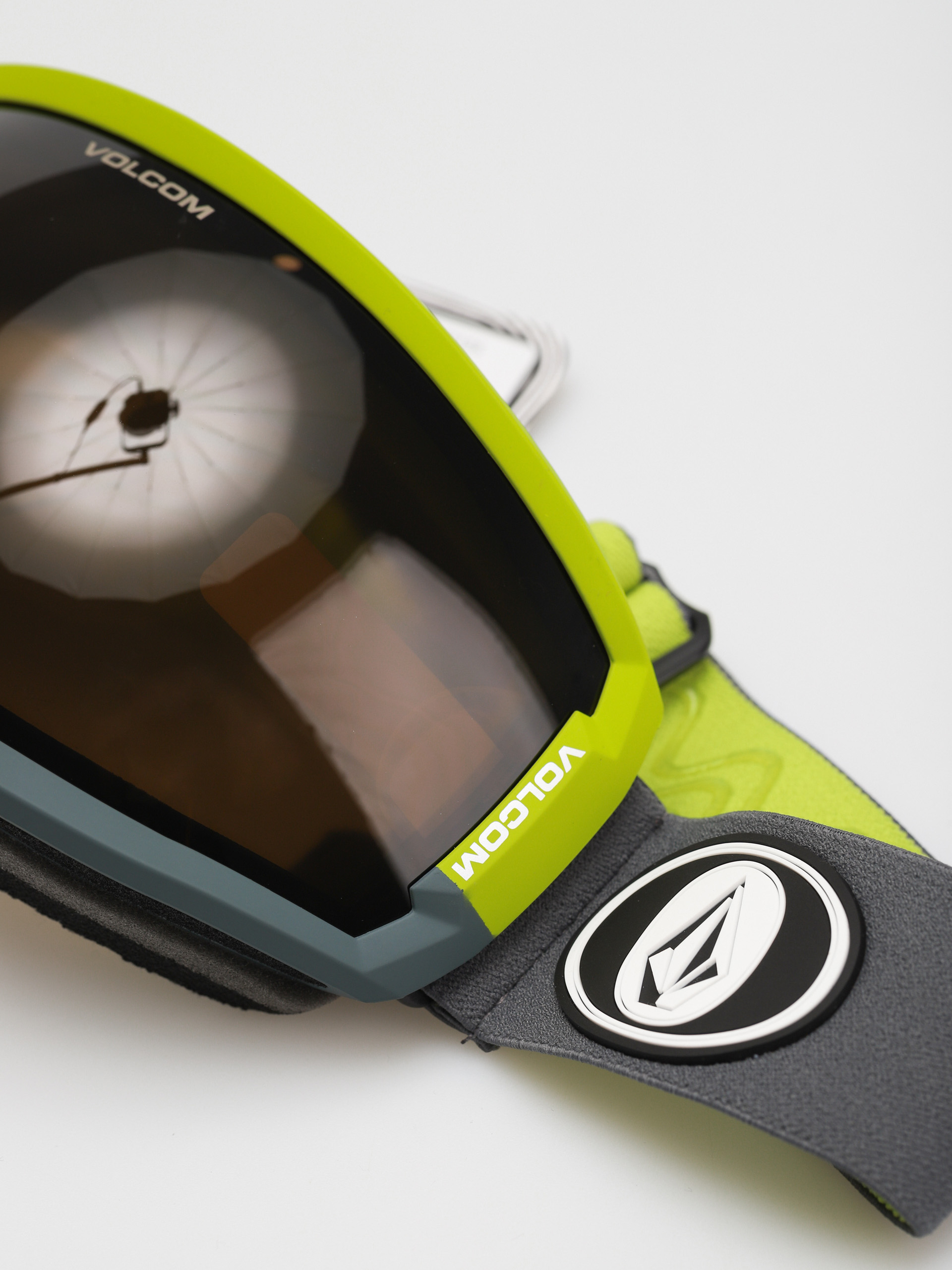 Snowboardové okuliare Volcom Migrations (citrus/grey bronze)