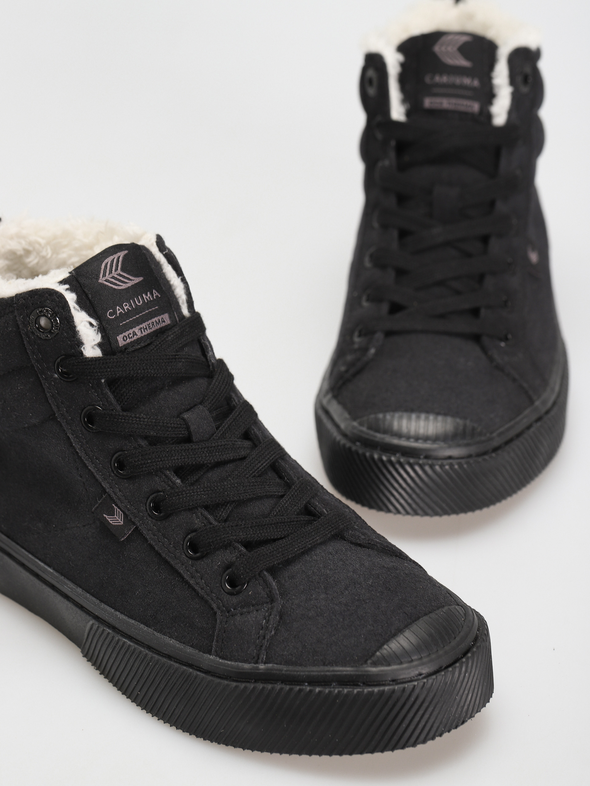 Topánky Cariuma Oca High (all black)