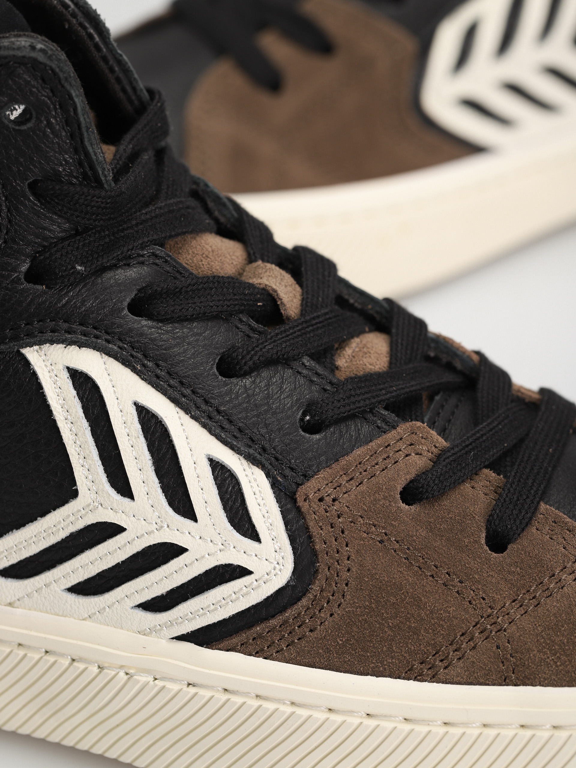 Topánky Cariuma Catiba High Pro (khaki)