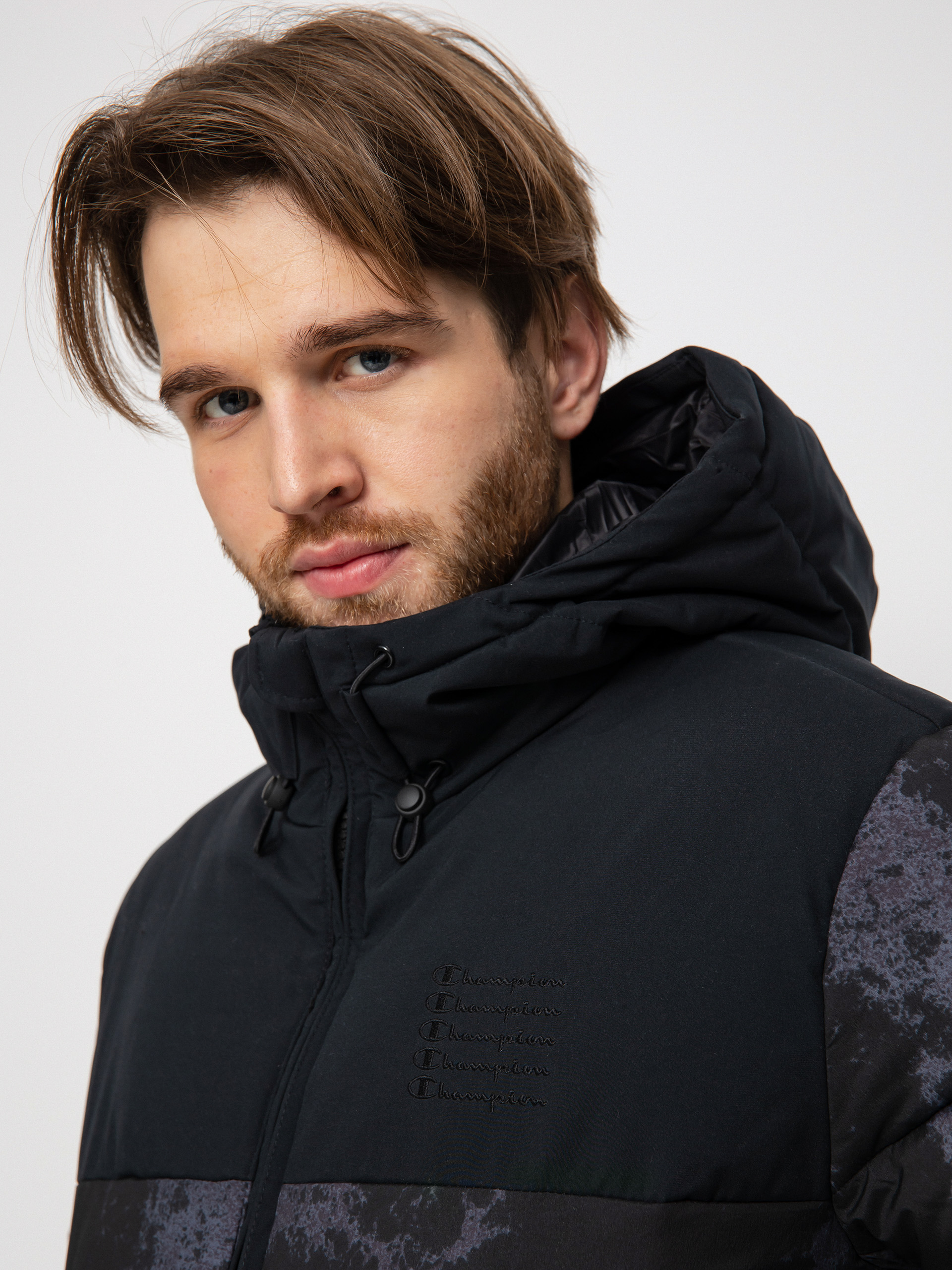 Bunda Champion Hooded Jacket 218087 (nbk/allover/nbk)