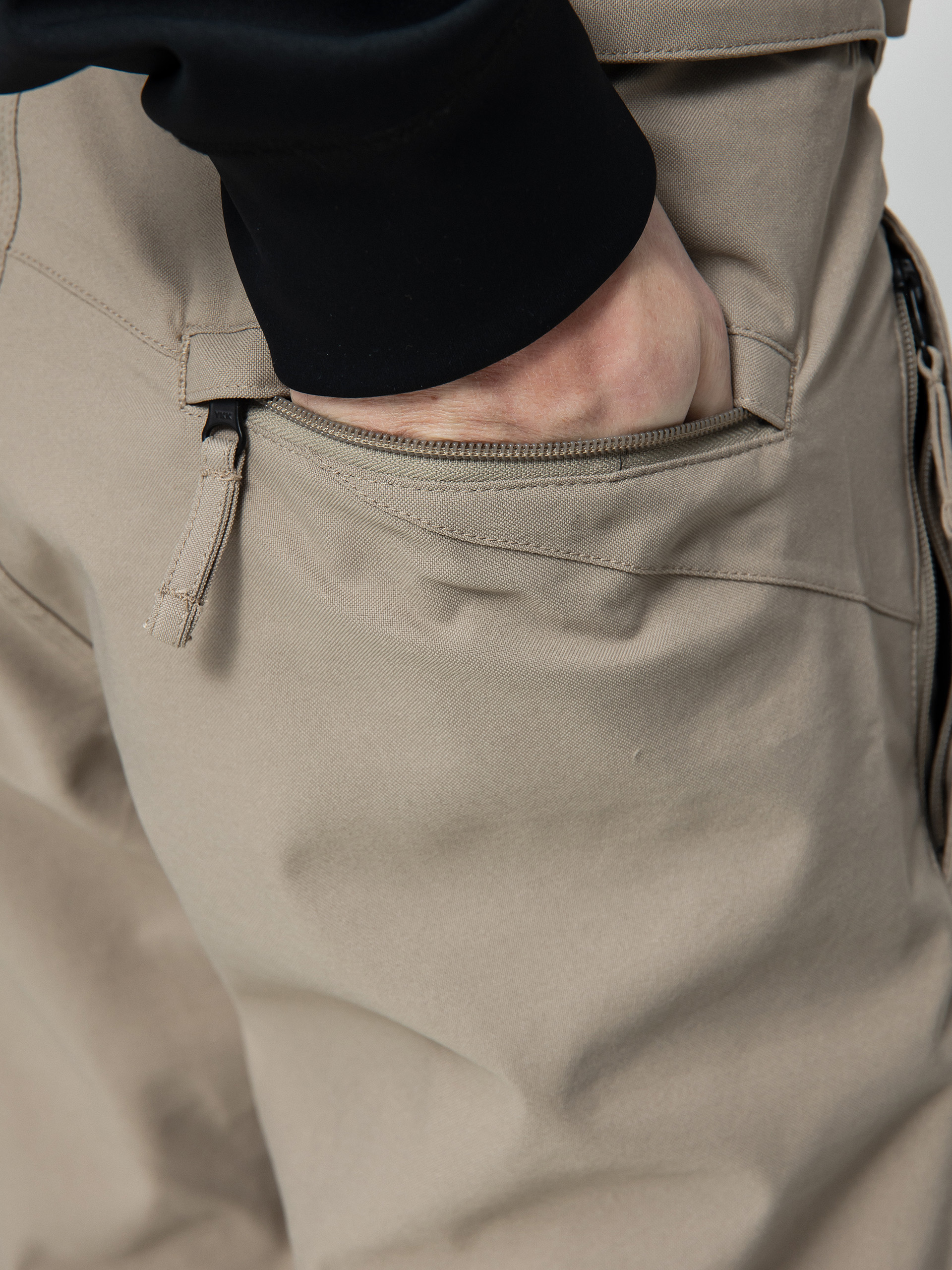 Pánske Snowboardové nohavice Volcom Freakin Snow Chino (dark khaki)