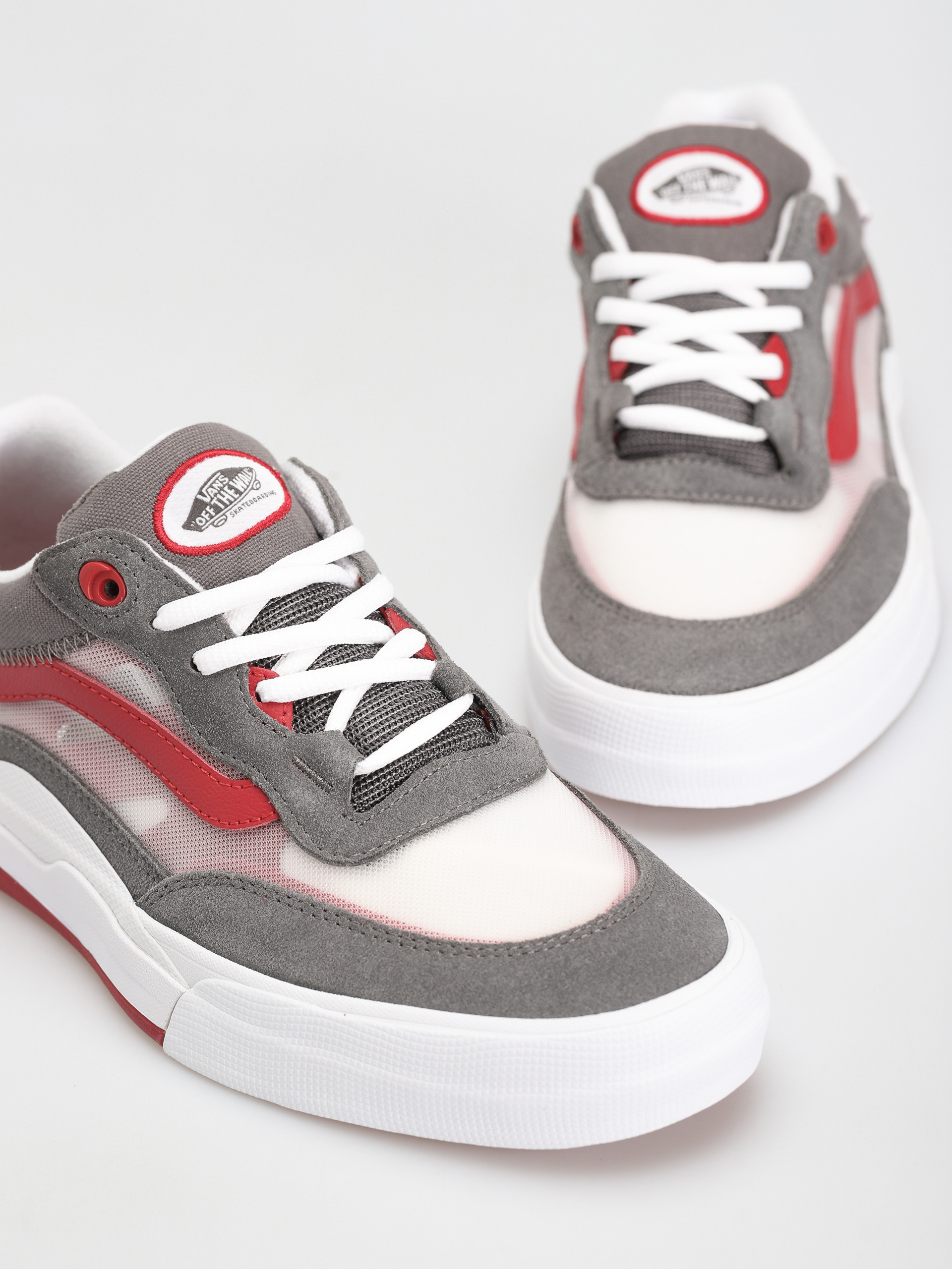 Topánky Vans Wayvee (gray/red)