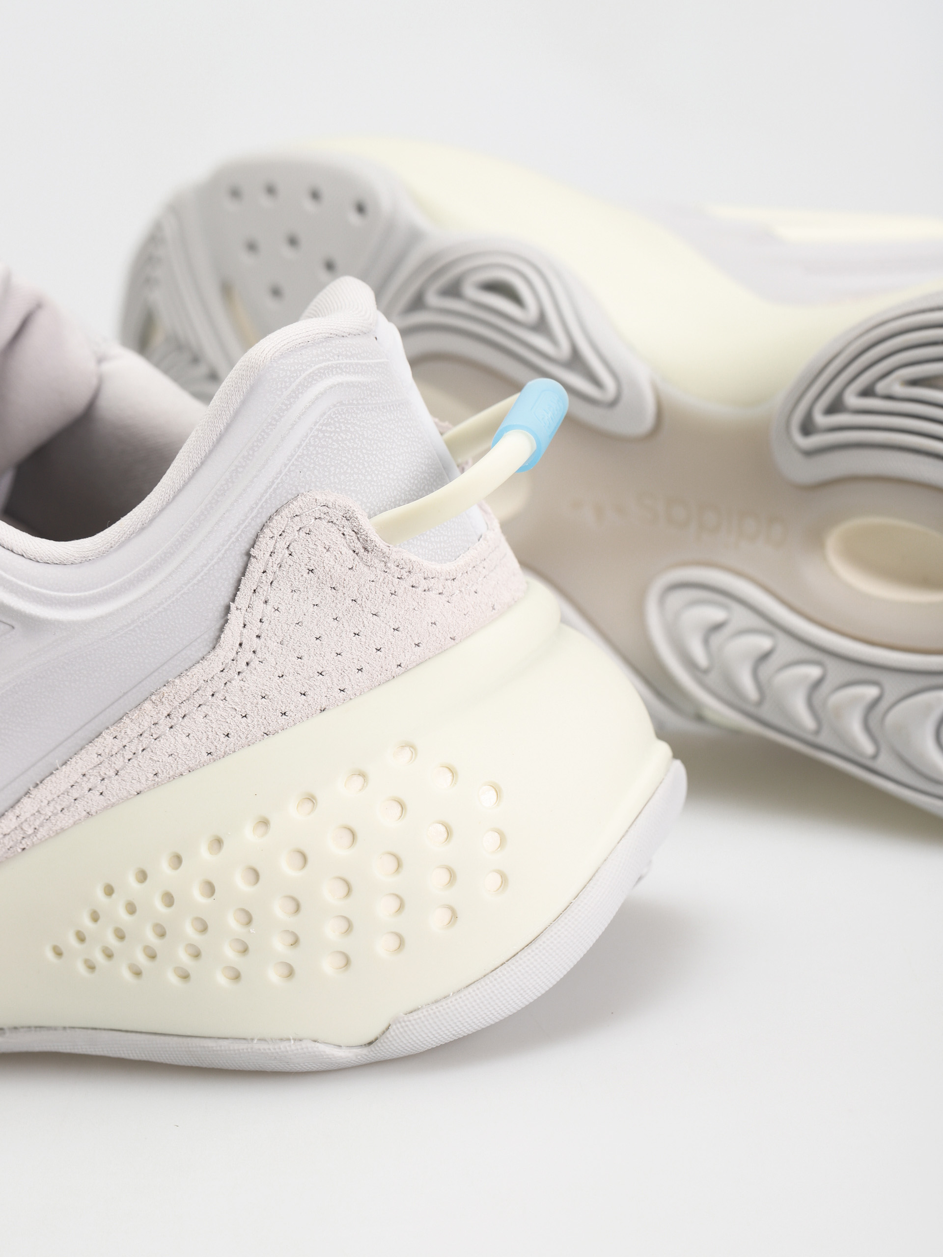 Topánky adidas Originals Ozrah (lgsogr/owhite/cblack)