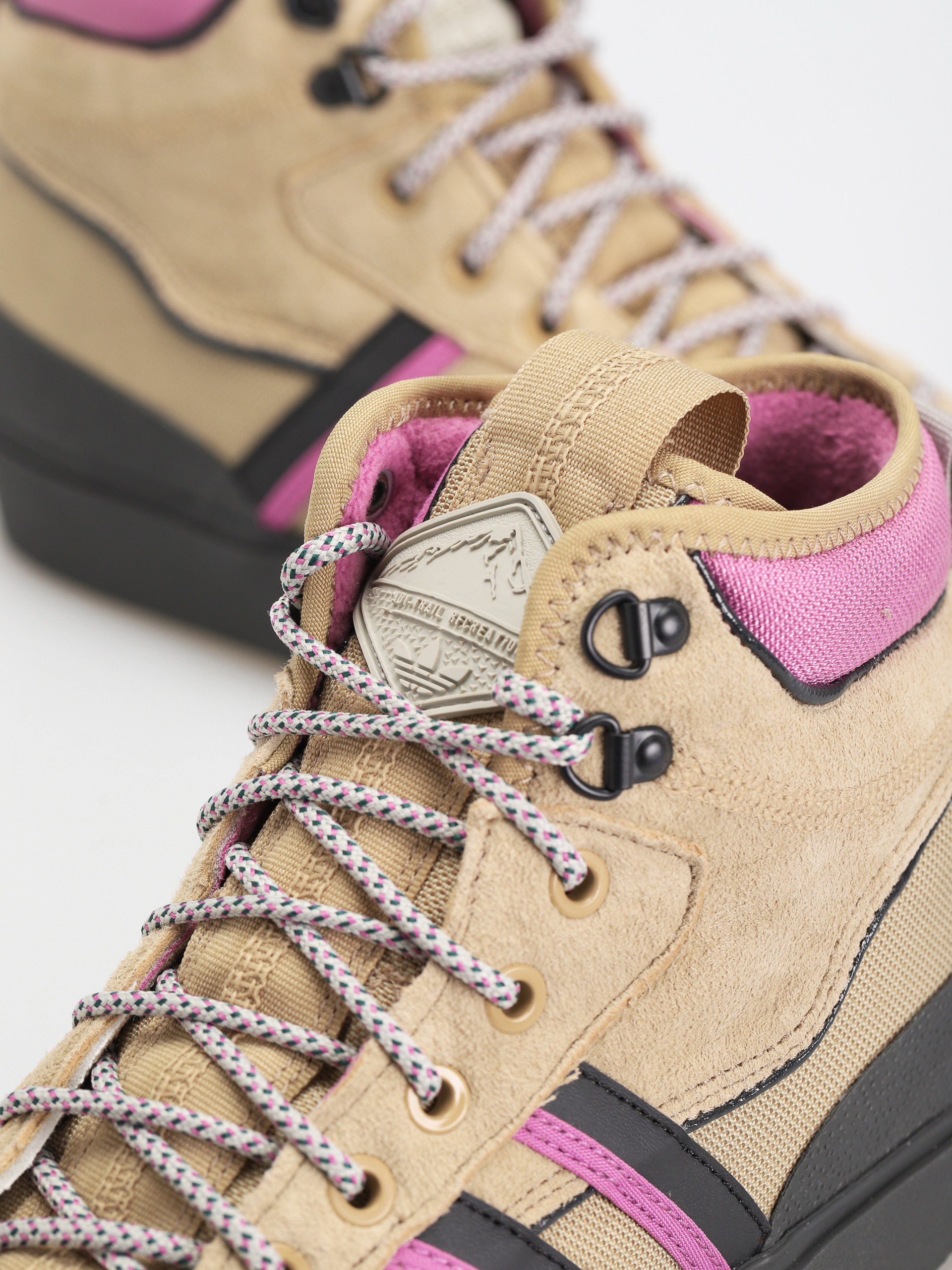 Topánky adidas Originals Akando Atr (beiton/sepuli/carbon)