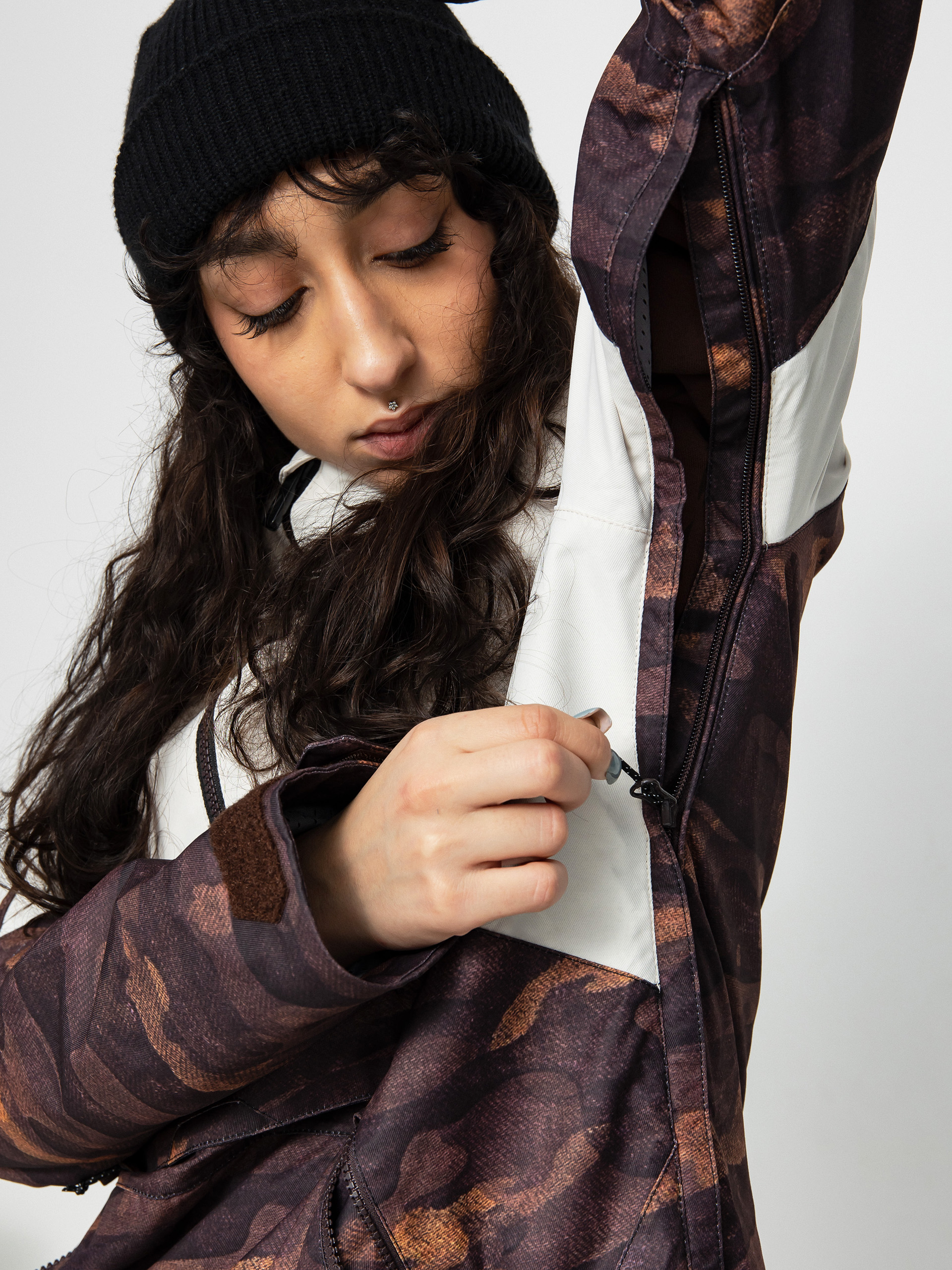 Dámska Snowboardová bunda Volcom Mirror Pullover (dusk camo)