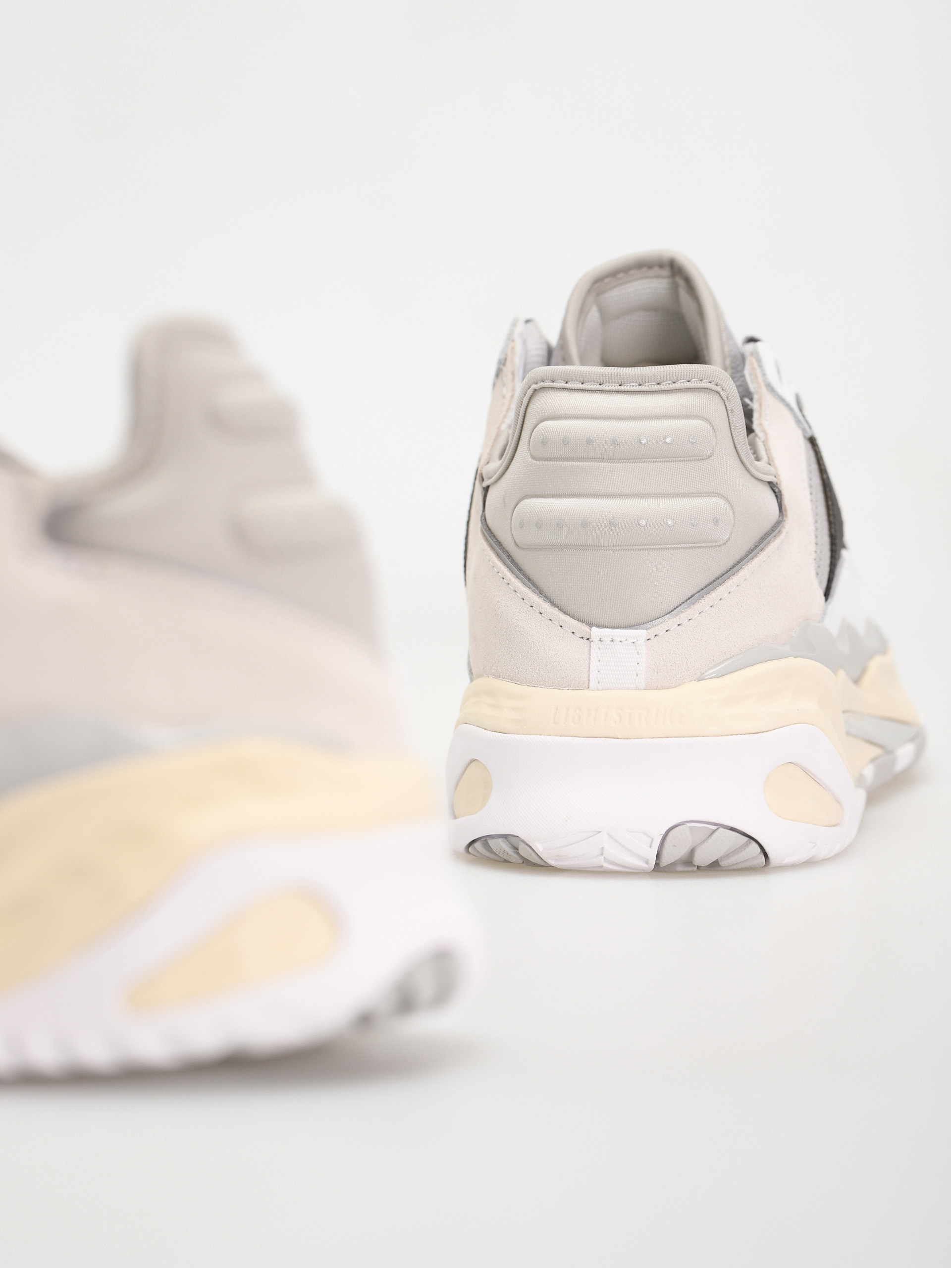 Topánky adidas Originals Niteball (ftwwht/cblack/gretwo)