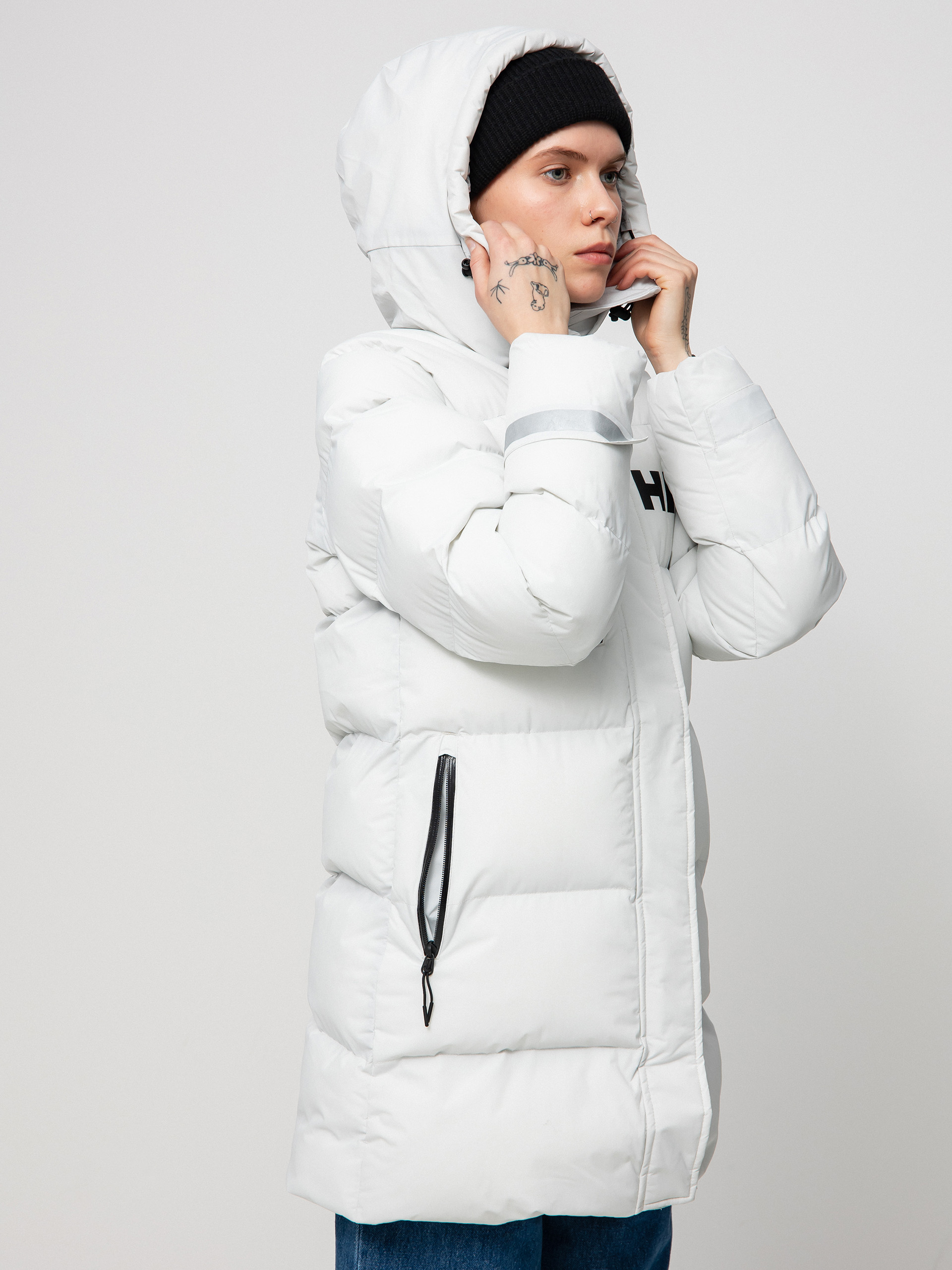 Bunda Helly Hansen Adore Puffy Parka Wmn (nimbus cloud)