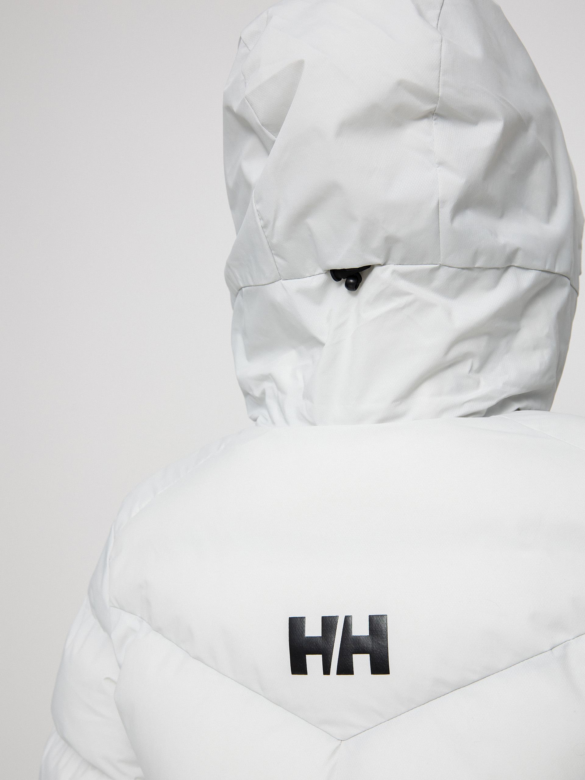 Bunda Helly Hansen Adore Puffy Parka Wmn (nimbus cloud)