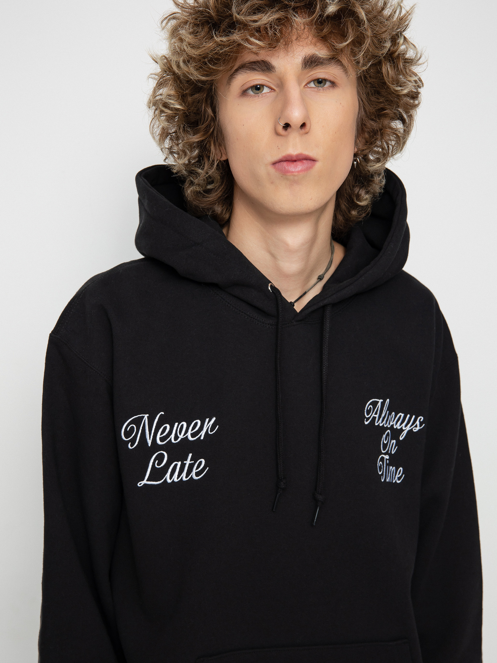 Mikina s kapucňou OBEY Obey Late HD (black)