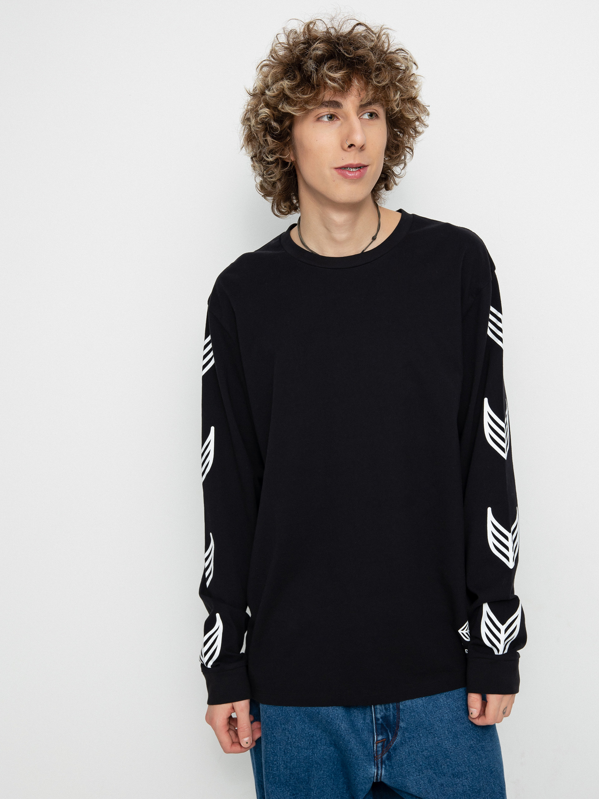 Triko Cariuma Leaf (black)