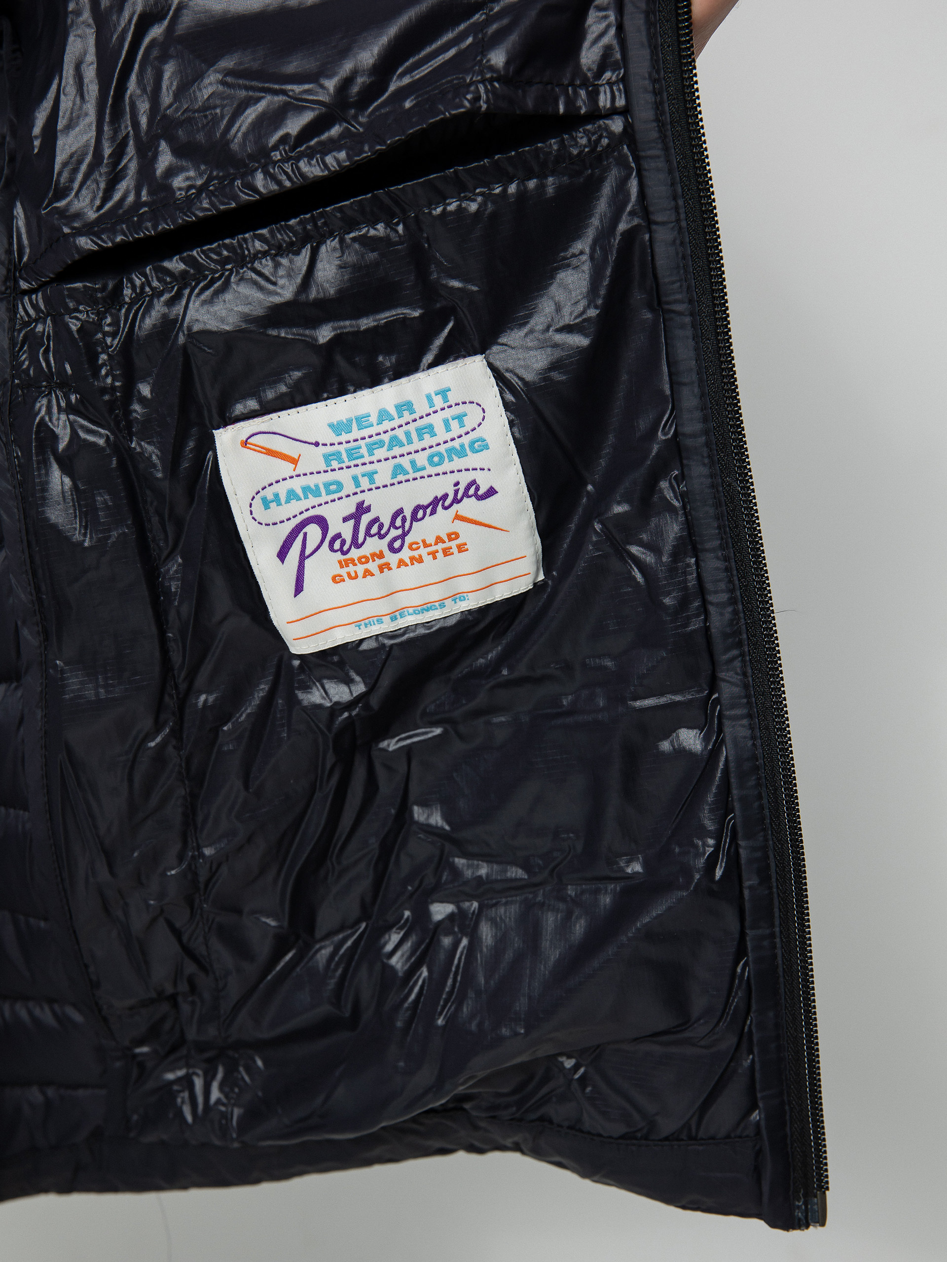 Bunda Patagonia Down Sweater Hoody (black)