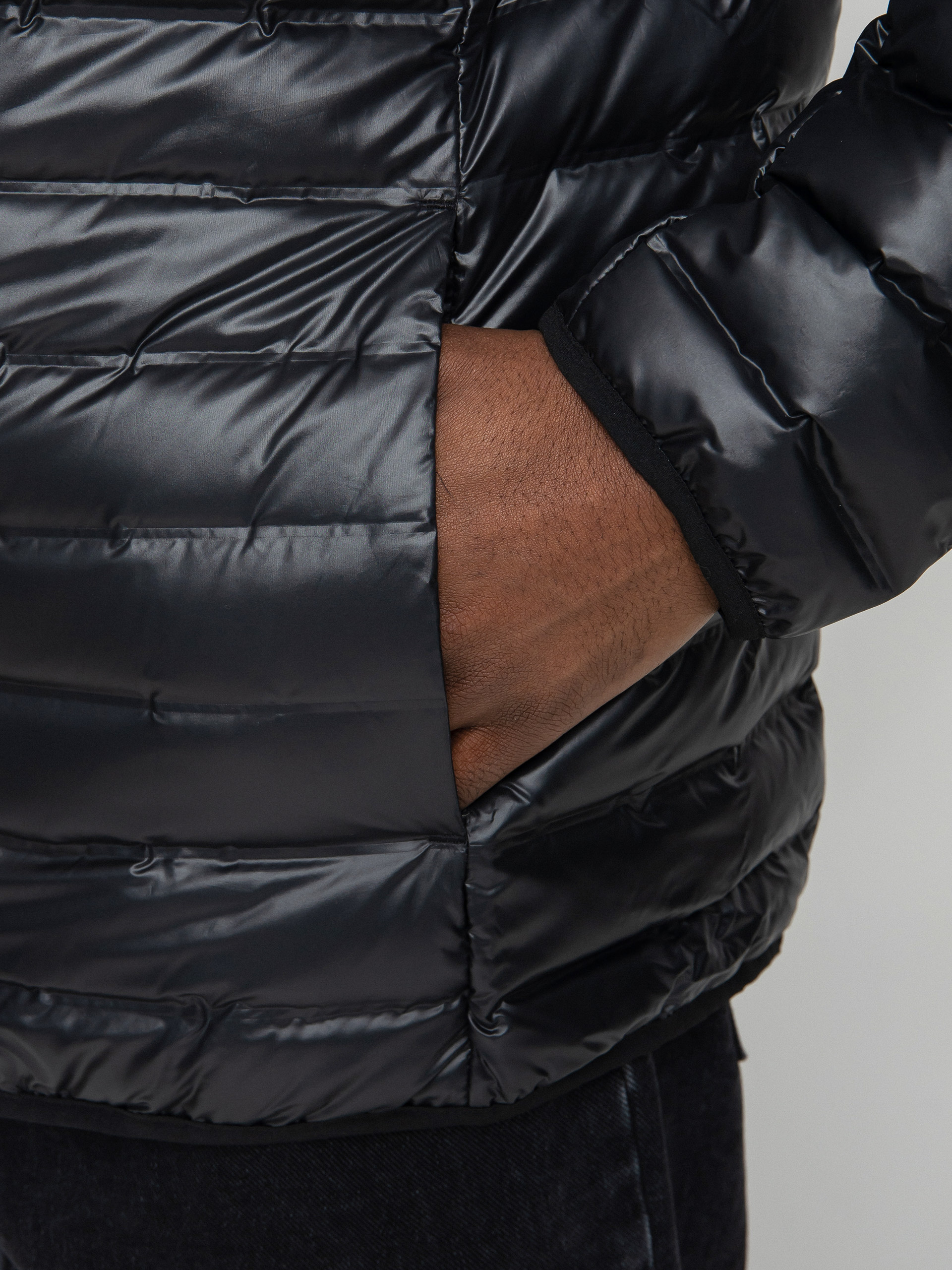 Bunda adidas Originals Varilite (black)