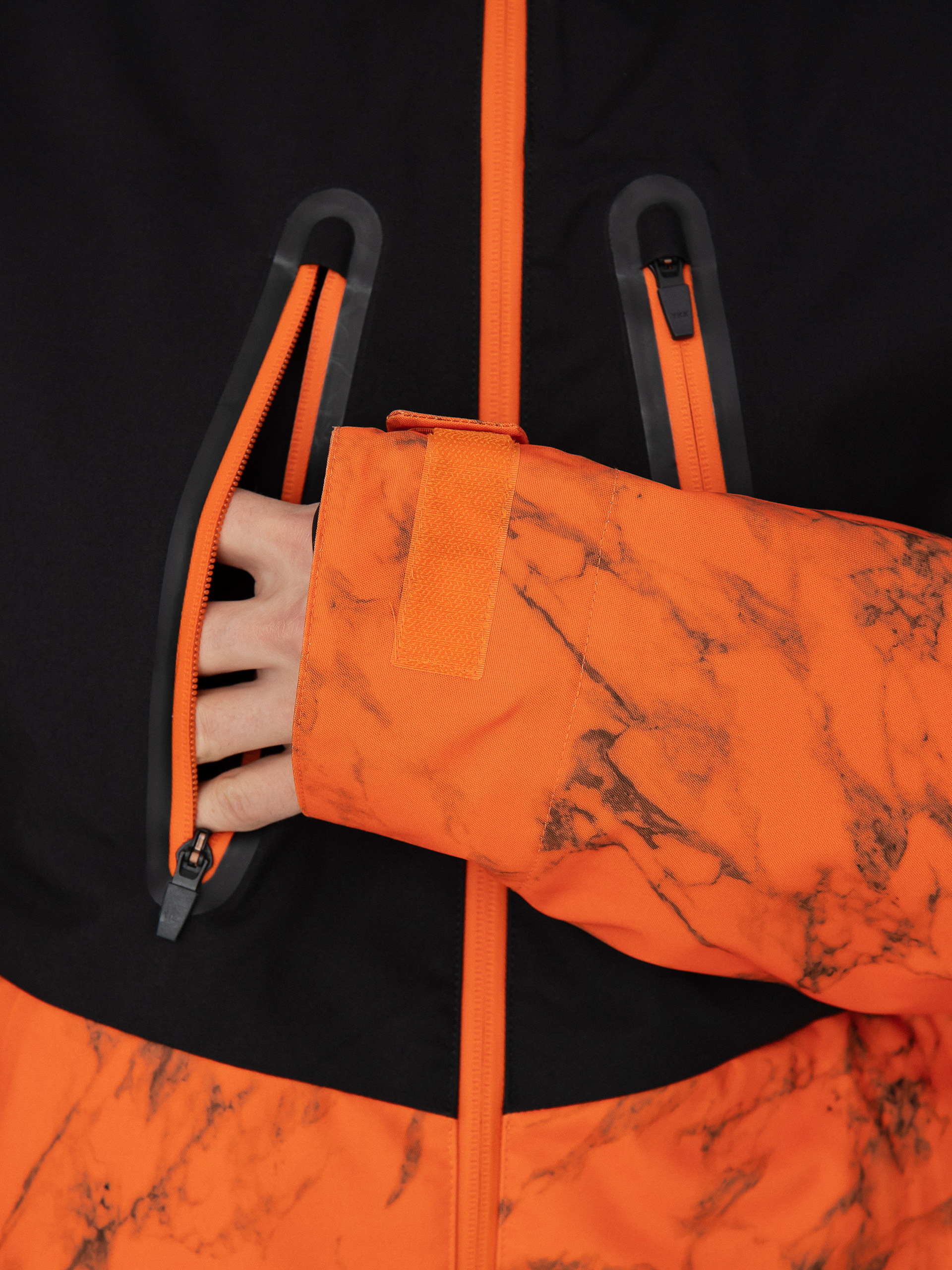 Pánska Snowboardová bunda ThirtyTwo Tm 3 (black/orange)