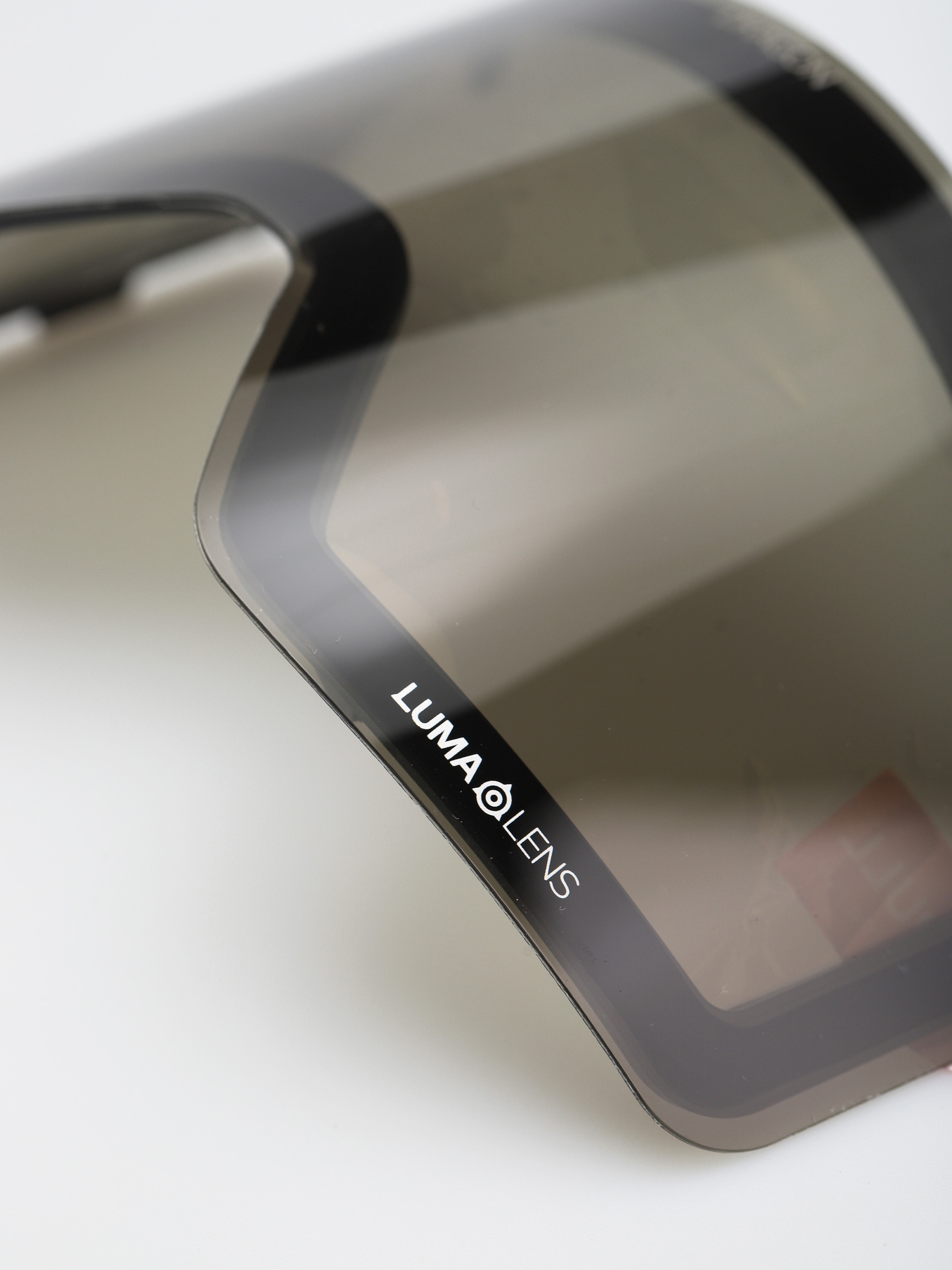 Náhradné sklá k okuliarom Dragon R1 OTG (lumalens dark smoke)