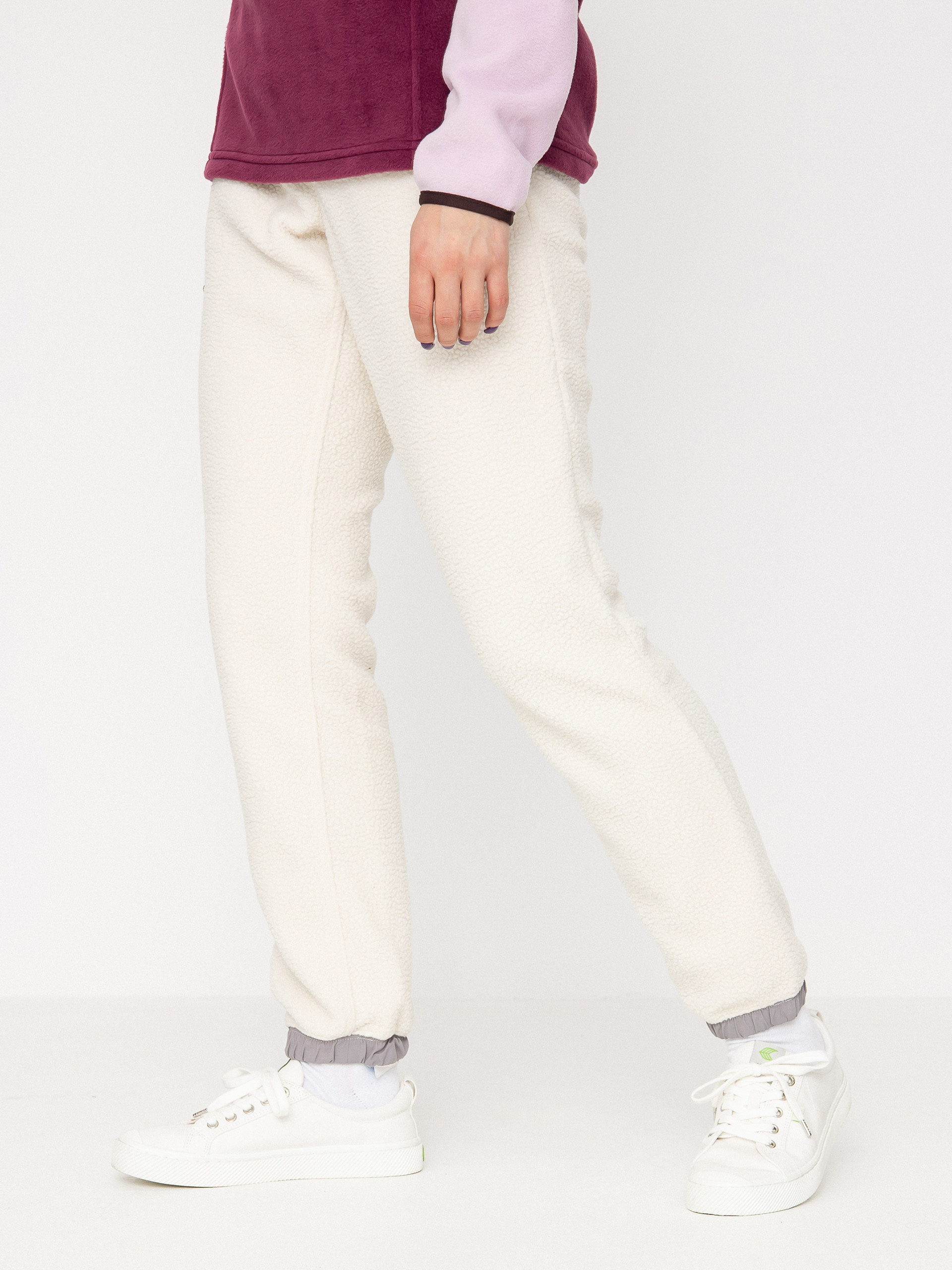 Nohavice Columbia Echo Hills Sherpa Jogger Wmn (chalk light gr)