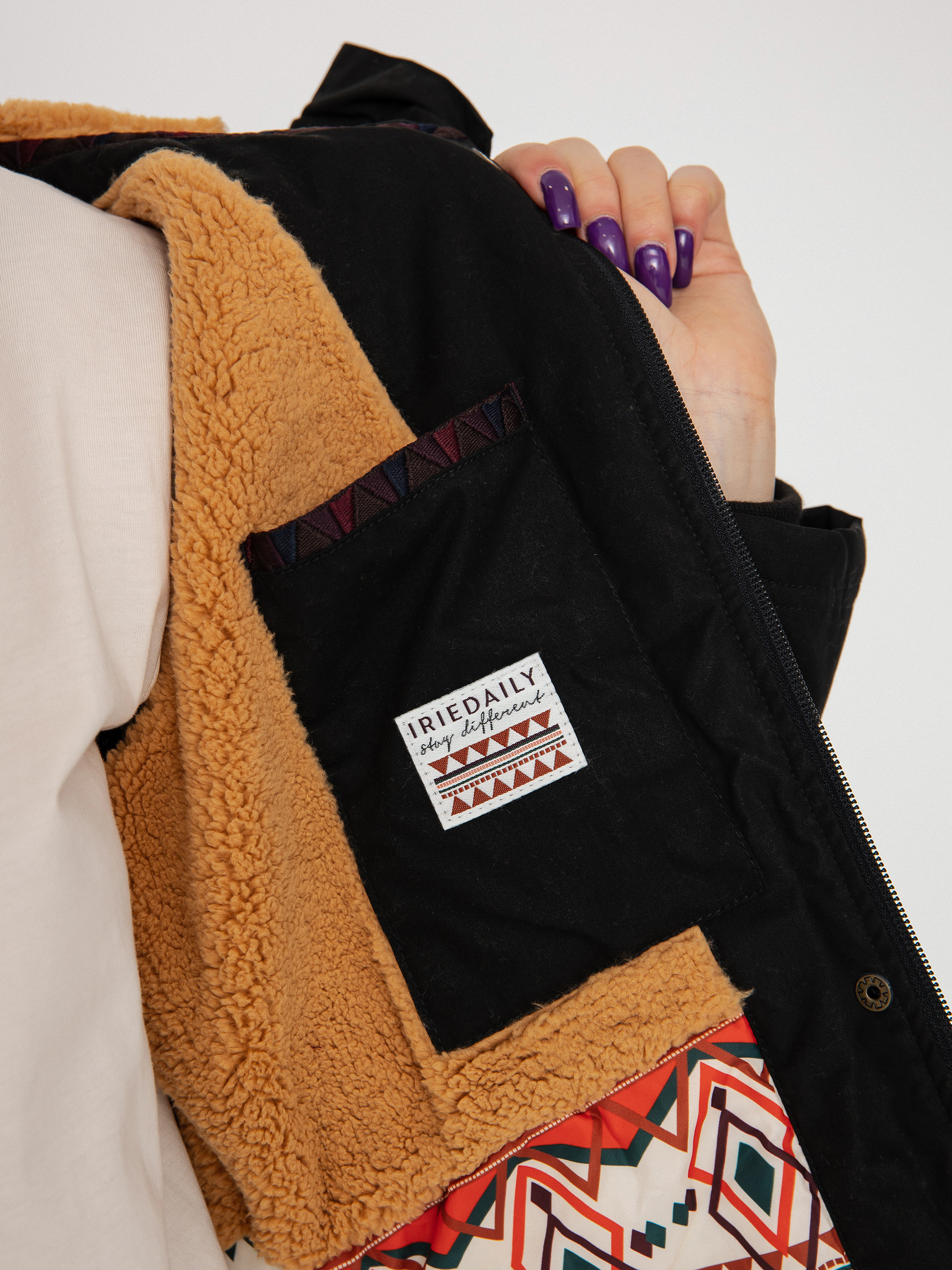 Kabát Iriedaily Holina Wmn (black)