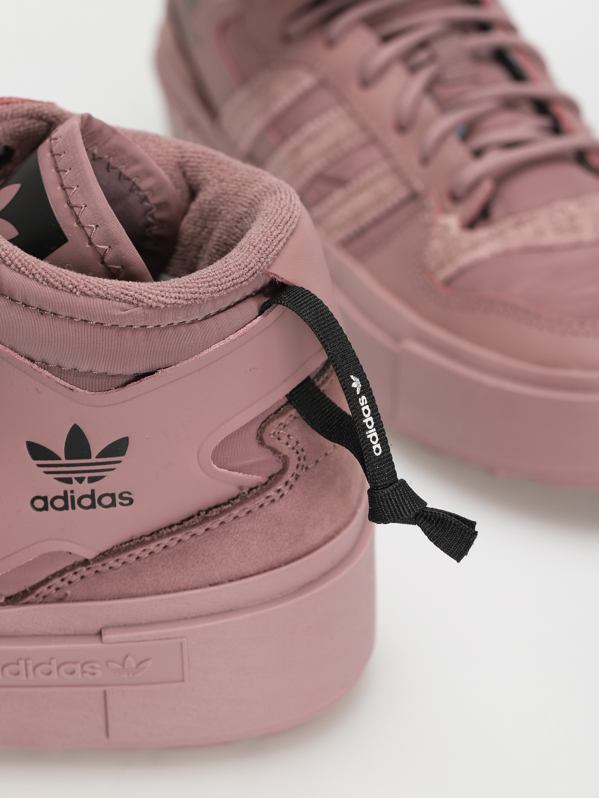 Topánky adidas Originals Forum Bonega X Wmn (wonoxi/wonoxi/cblack)