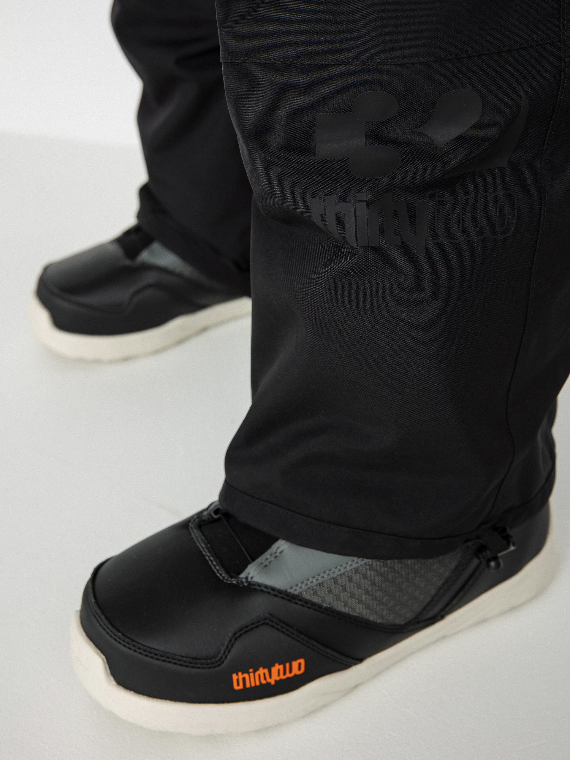 Pánske Snowboardové nohavice ThirtyTwo Tm 3 Bib (black)