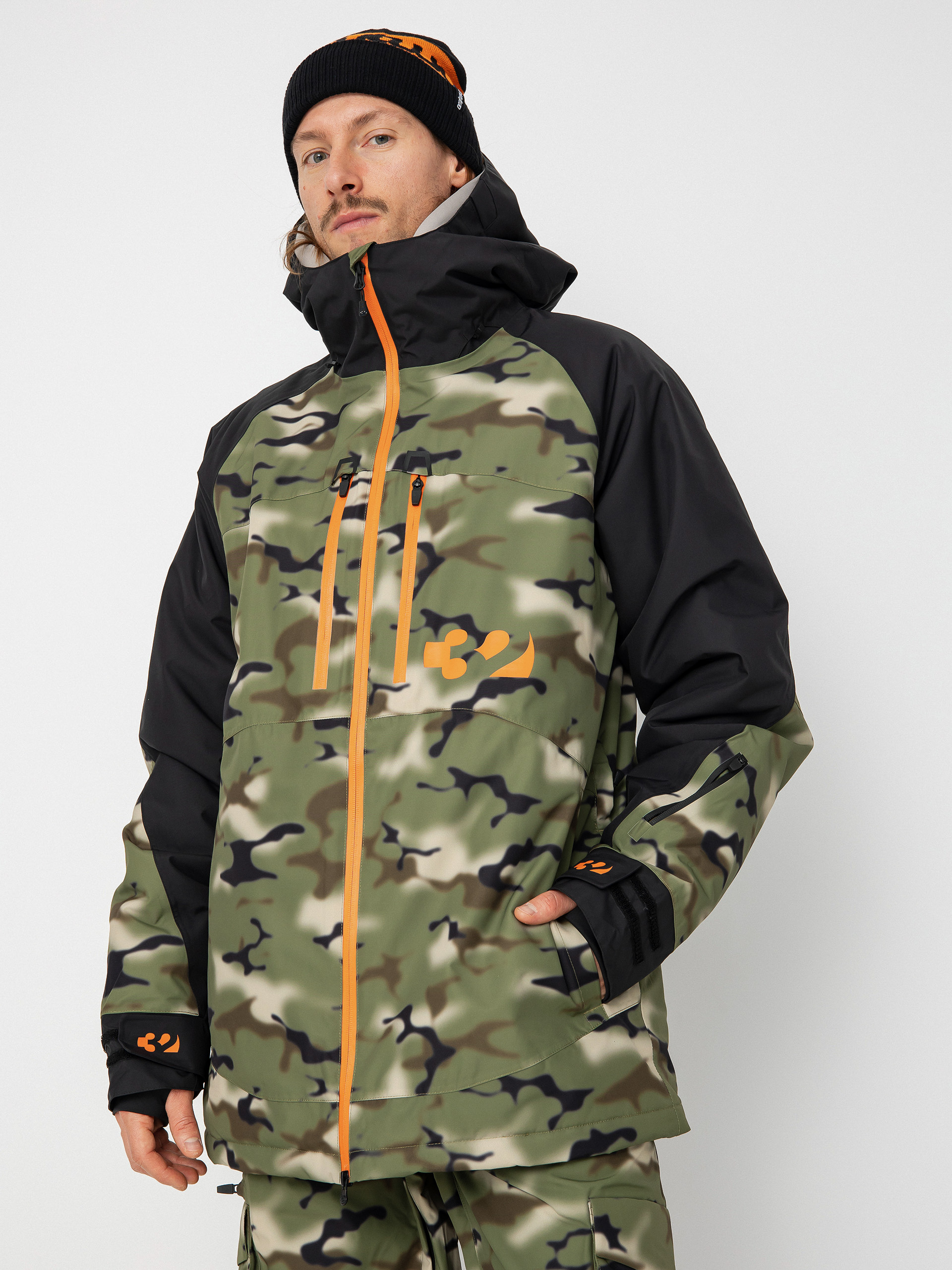 Pánska Snowboardová bunda ThirtyTwo Lashed Insulated (camo)