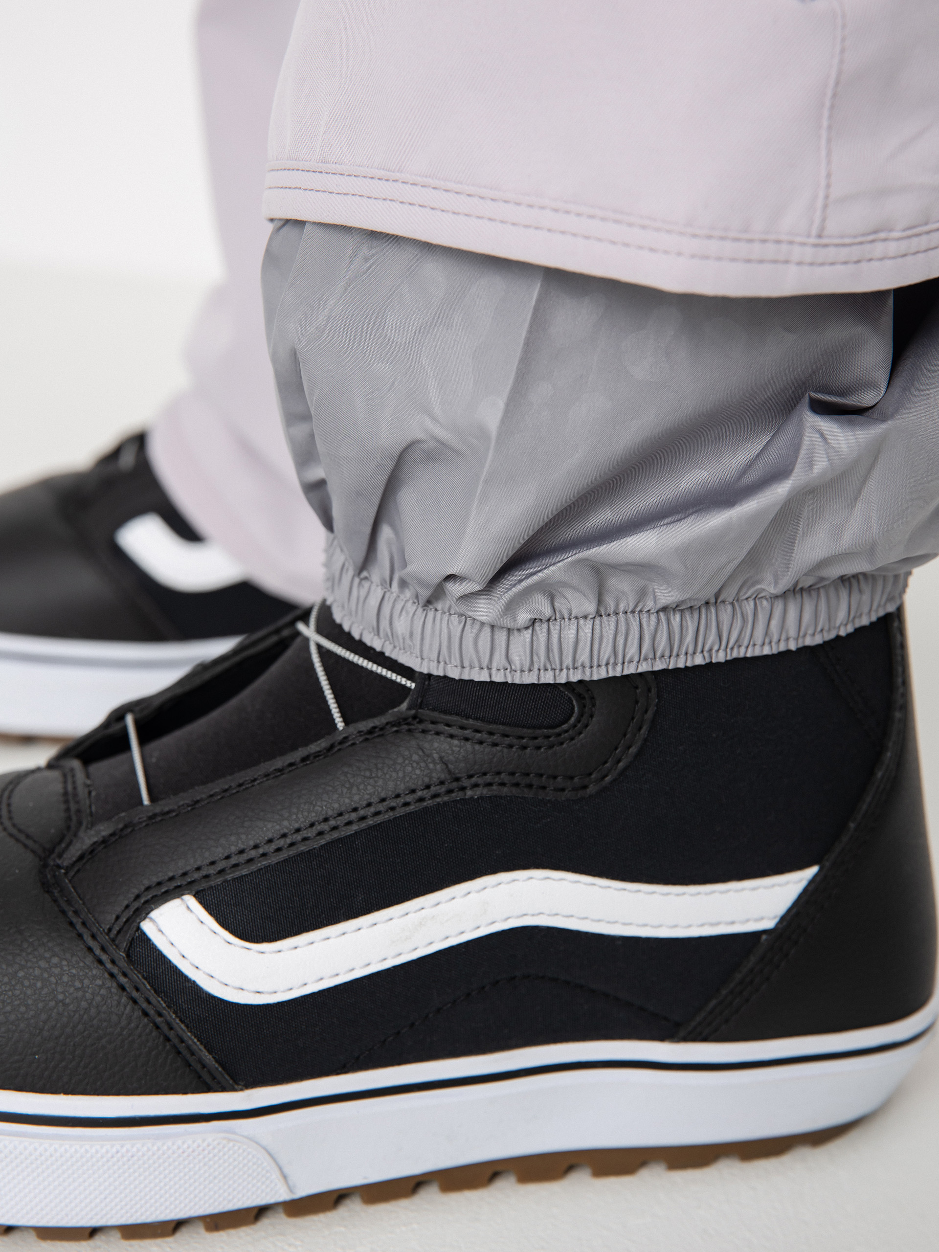 Dámske Snowboardové nohavice Volcom Hallen (amethyst smoke)