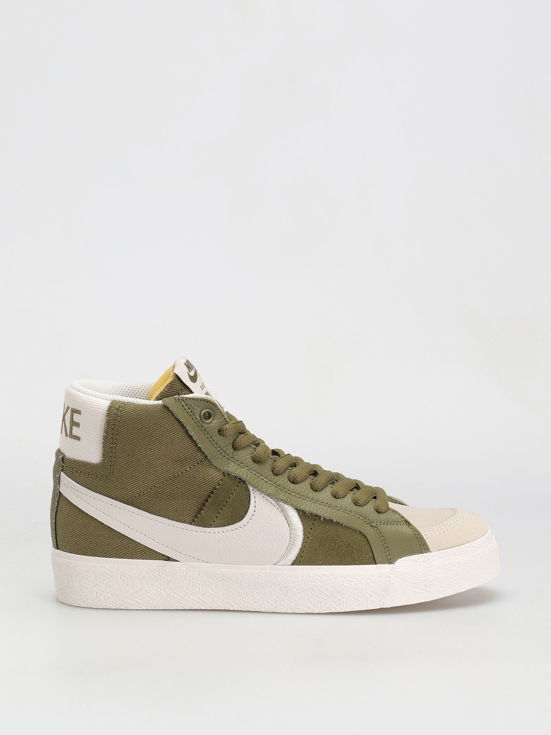 Topánky Nike SB Zoom Blazer Mid Prm Plus (pilgrim/phantom)