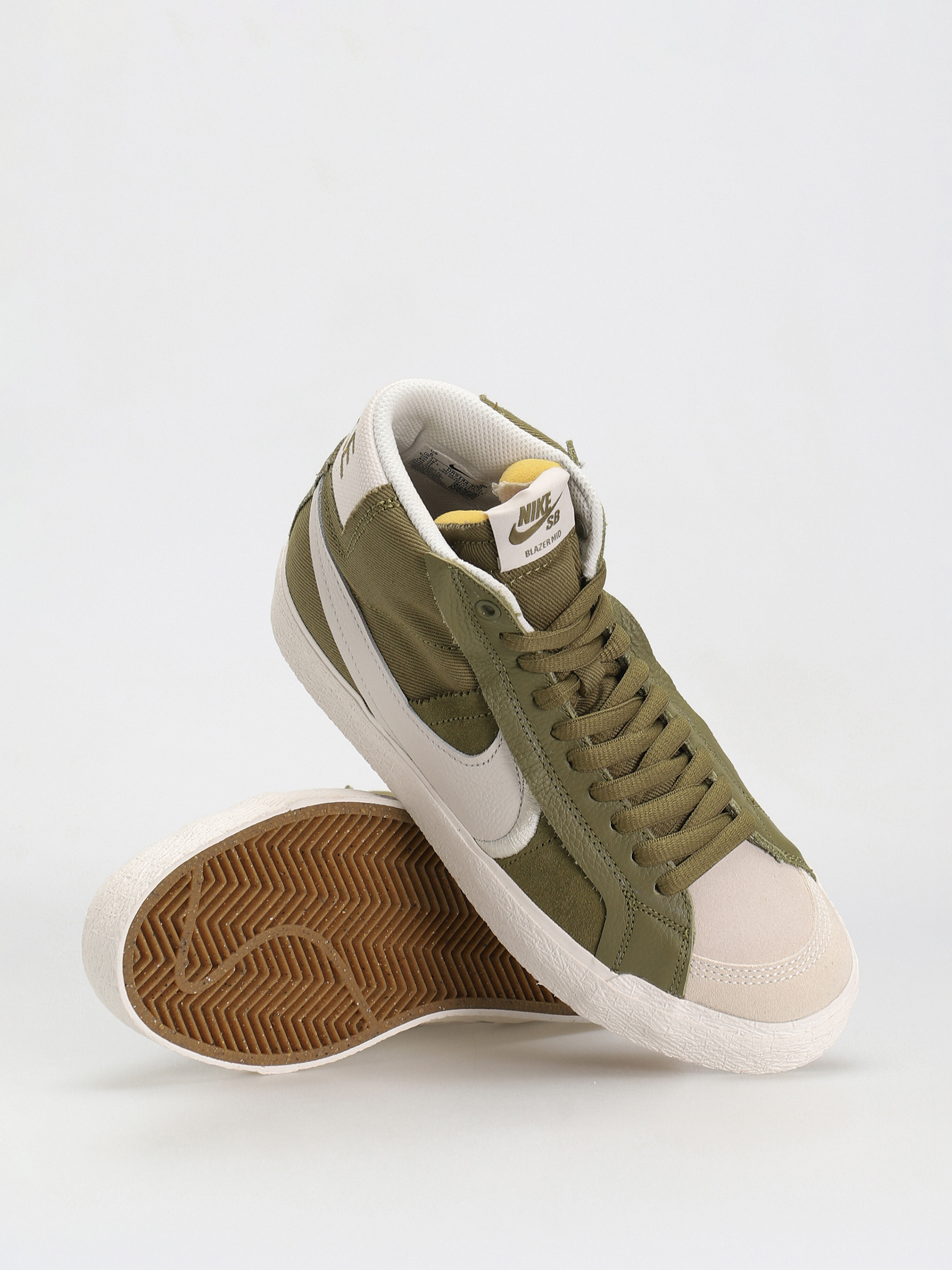 Topánky Nike SB Zoom Blazer Mid Prm Plus (pilgrim/phantom)