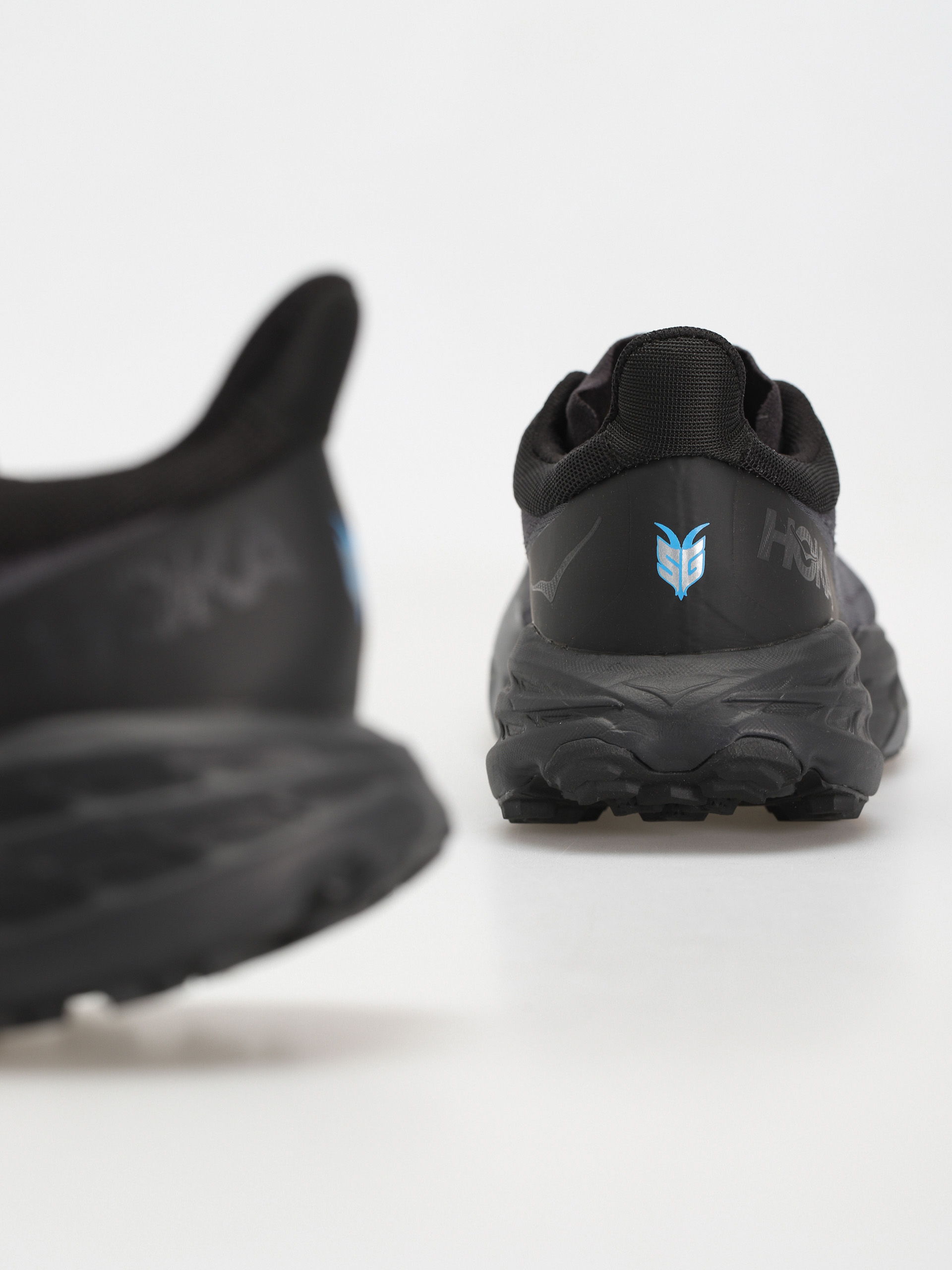 Topánky Hoka Speedgoat 5 Gtx (black/black)