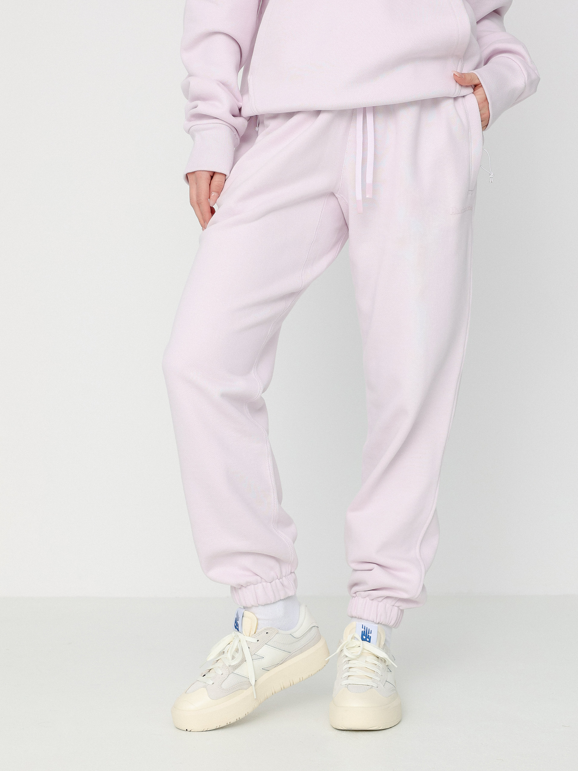 Nohavice adidas Originals Pharrell Williams Basics Wmn (almpnk)