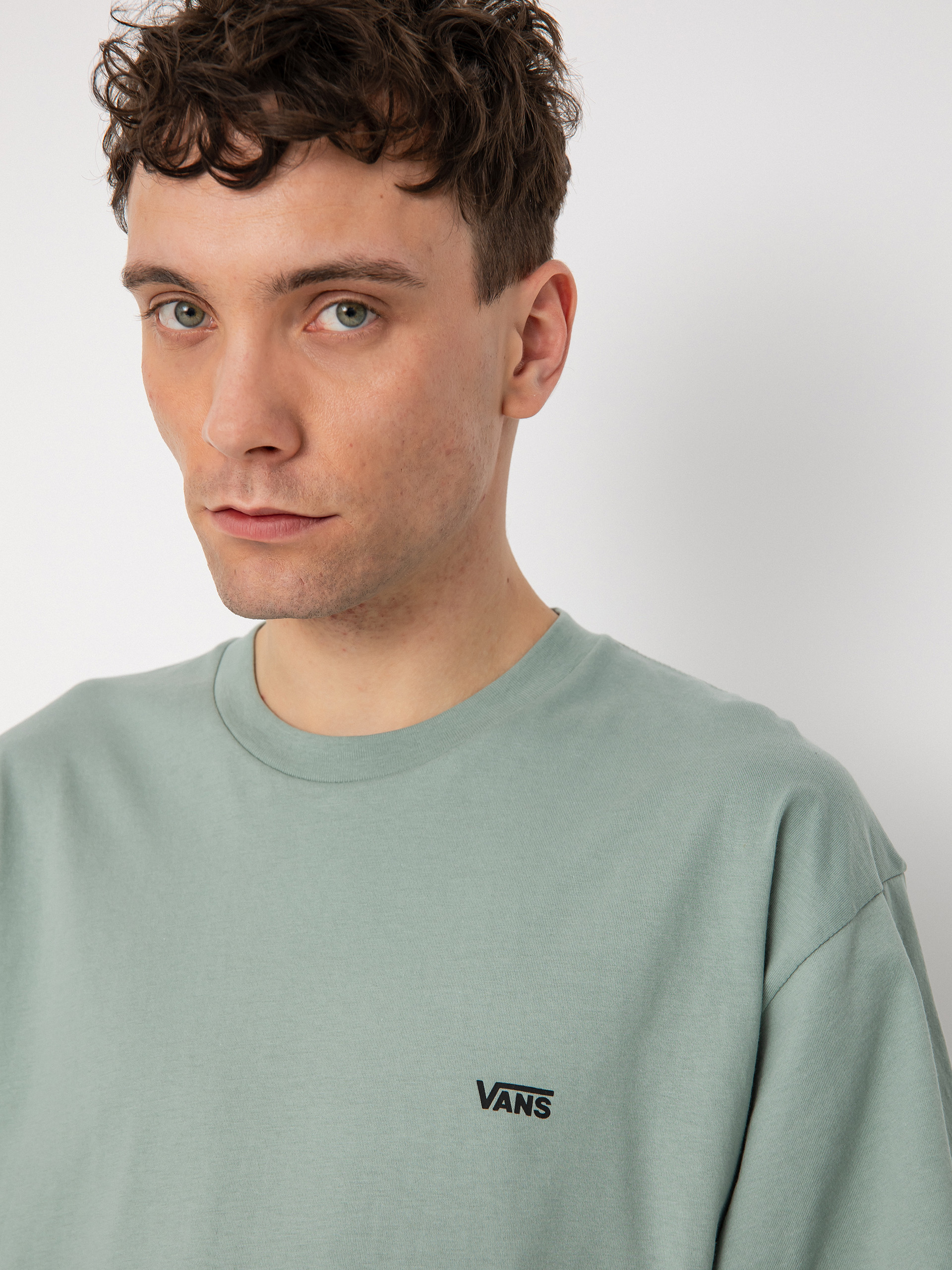 Tričko Vans Left Chest Logo (chinois green/black)