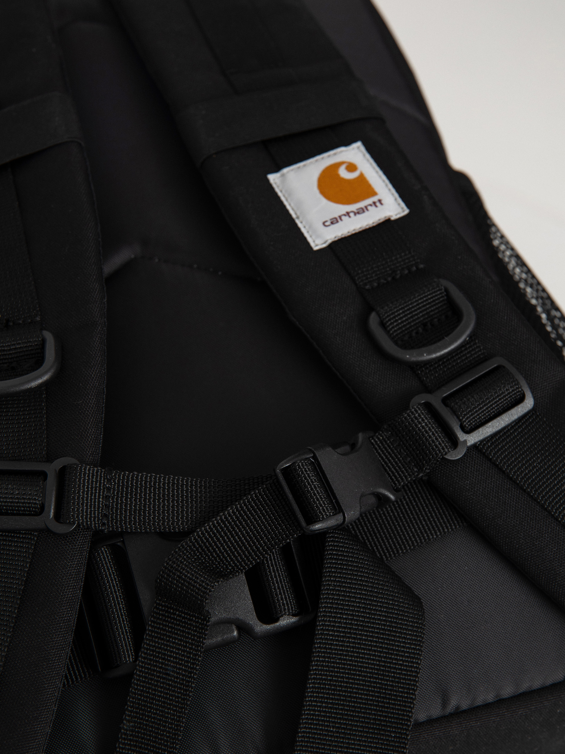 Batoh Carhartt WIP Kickflip (black)