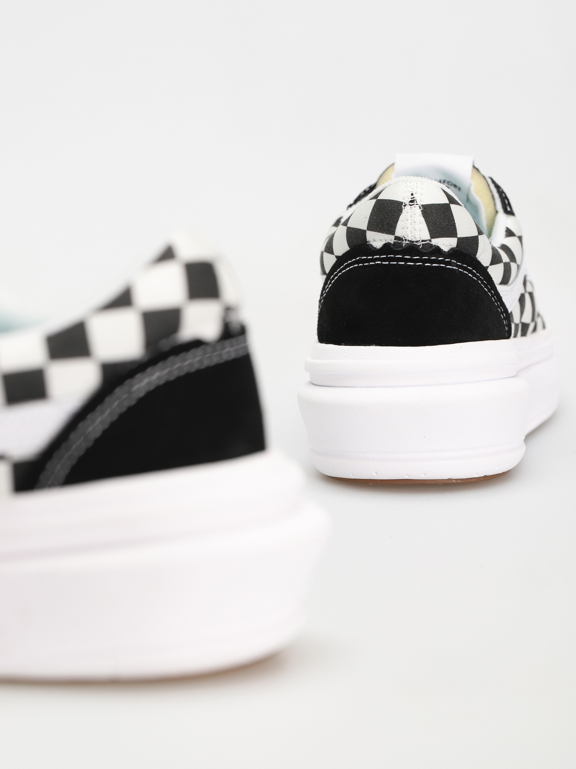 Topánky Vans Old Skool Overt CC (checkerboard black/checkerboard)