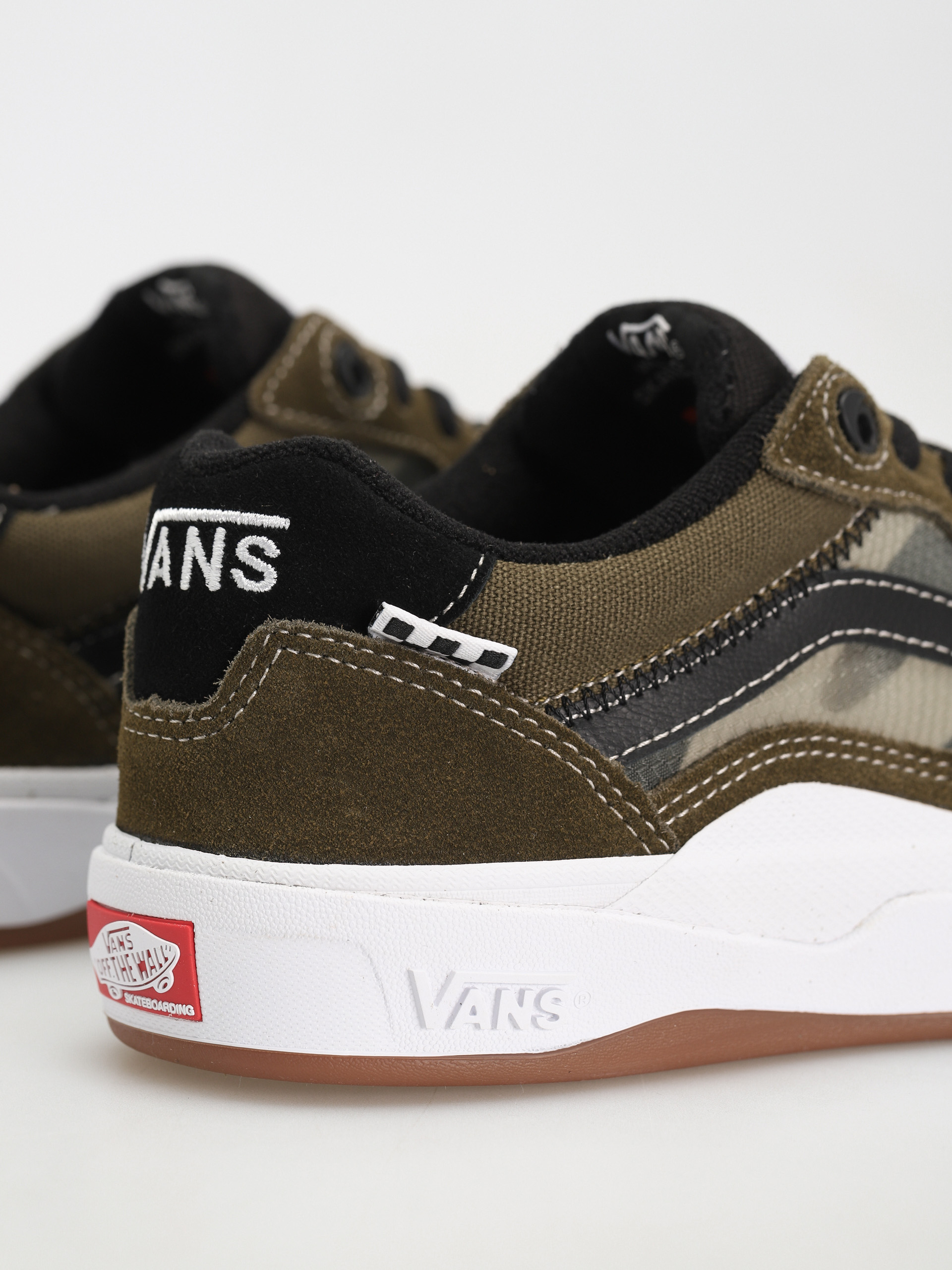 Topánky Vans Wayvee (dark olive)