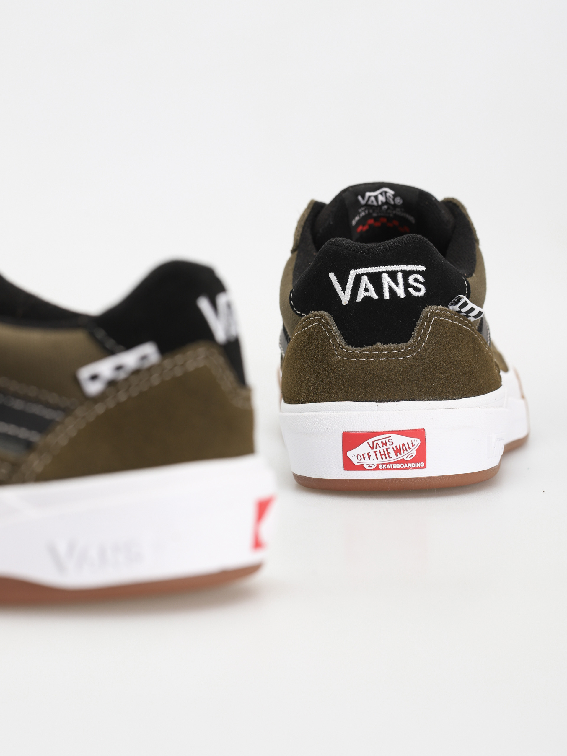 Topánky Vans Wayvee (dark olive)