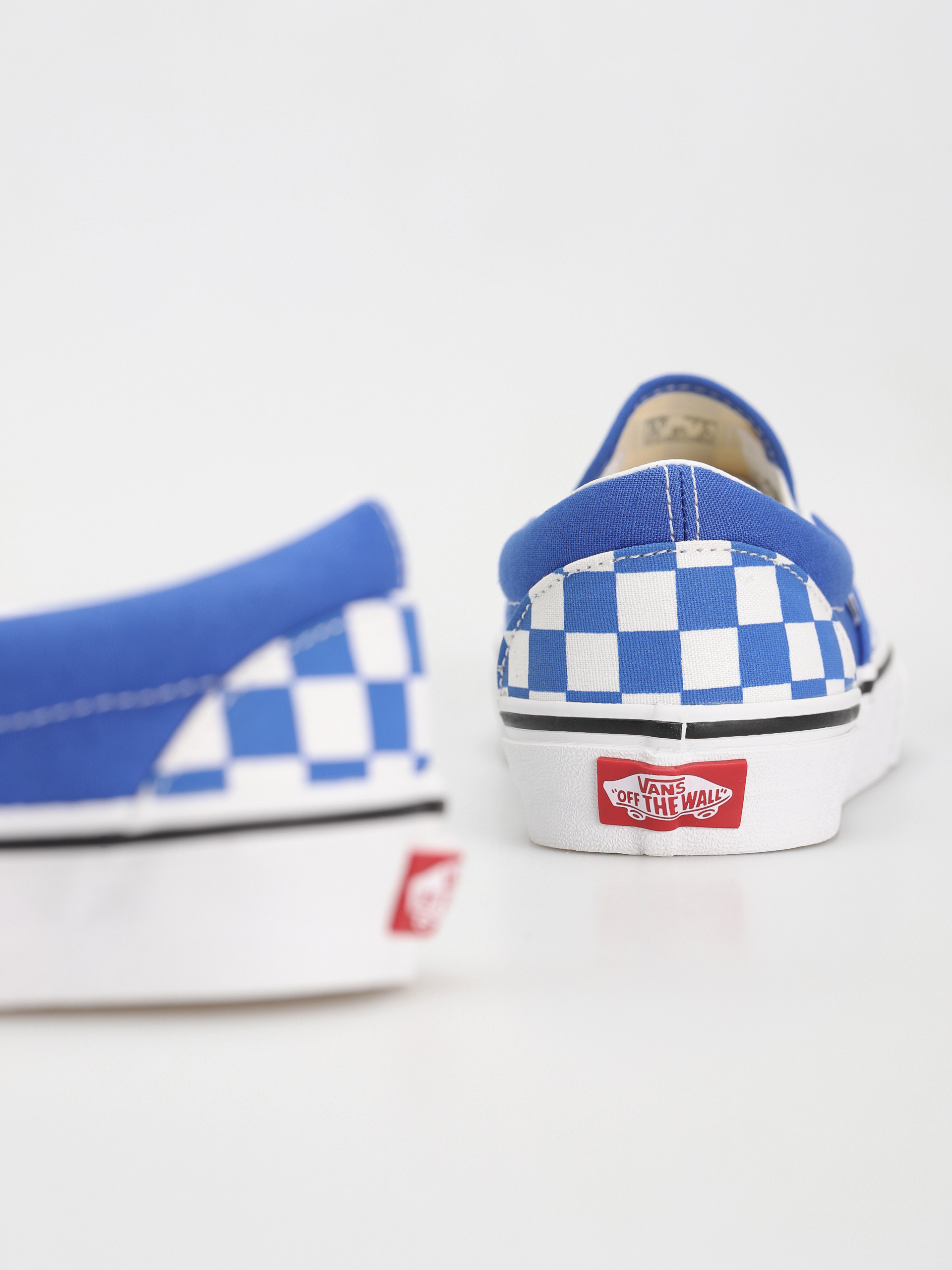 Topánky Vans Classic Slip On (color theory checkerboard dazzling blue)