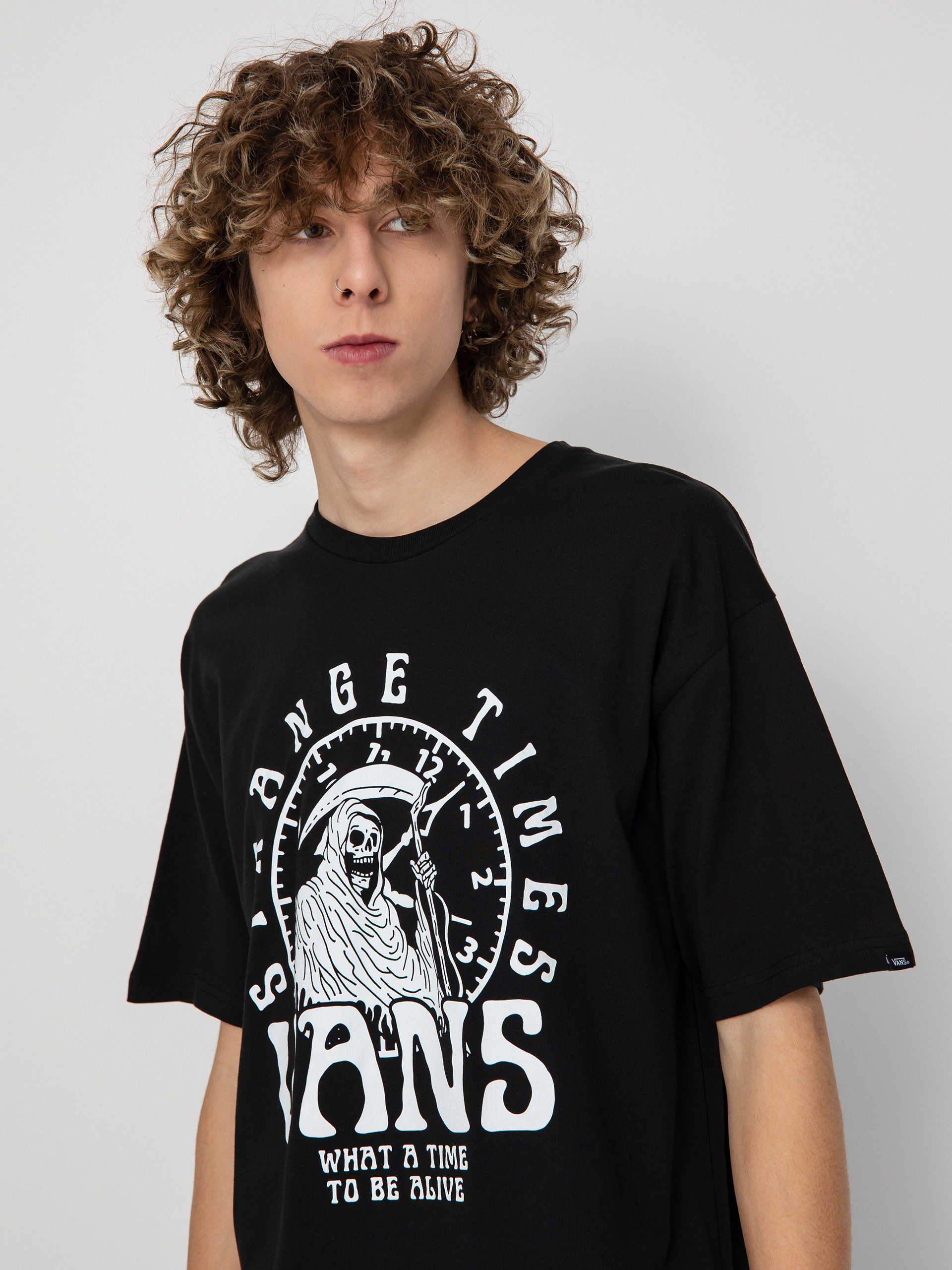 Tričko Vans Strange Times (black)