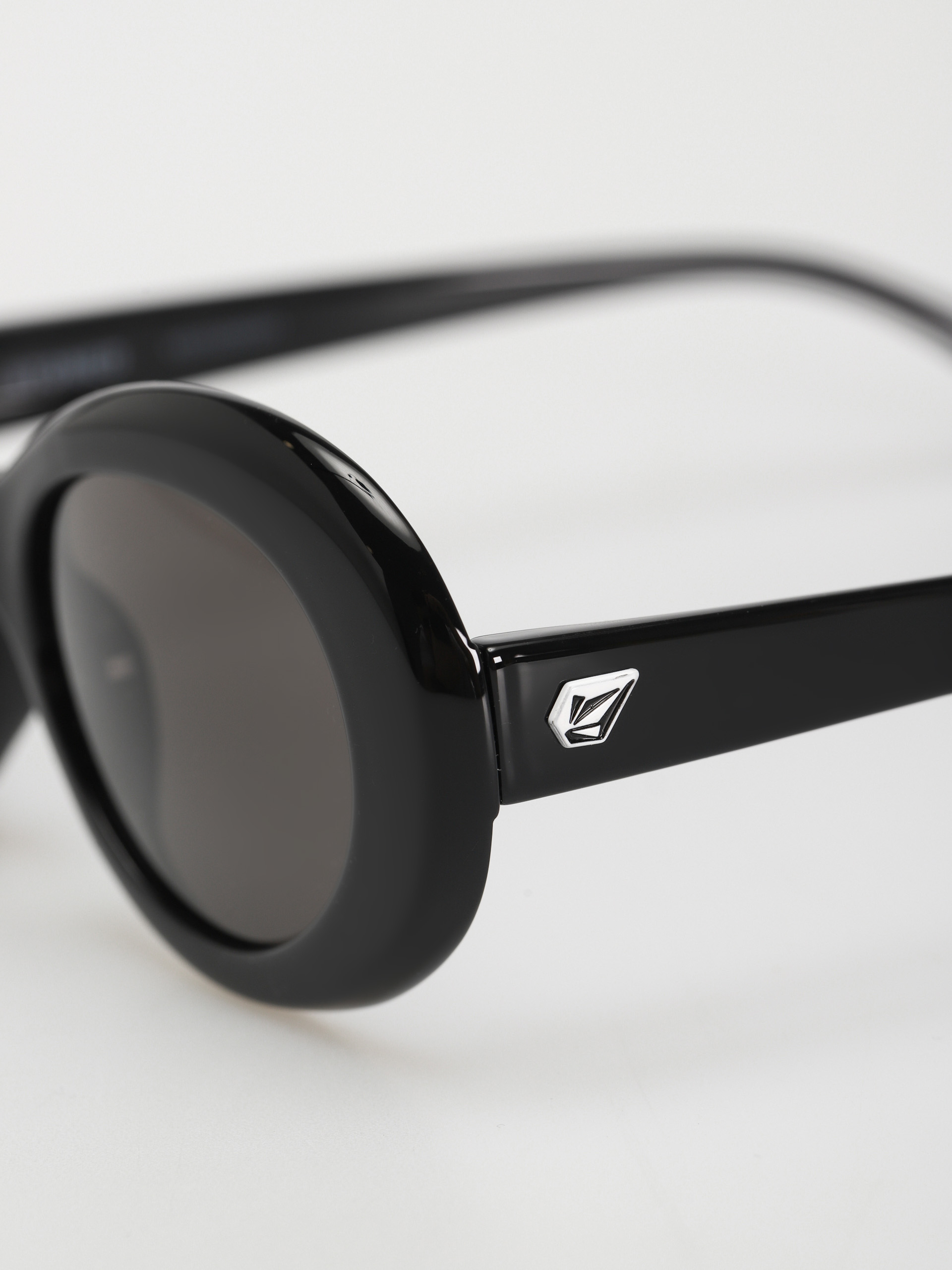 Slnečné okuliare Volcom Stoned (gloss black/gray)