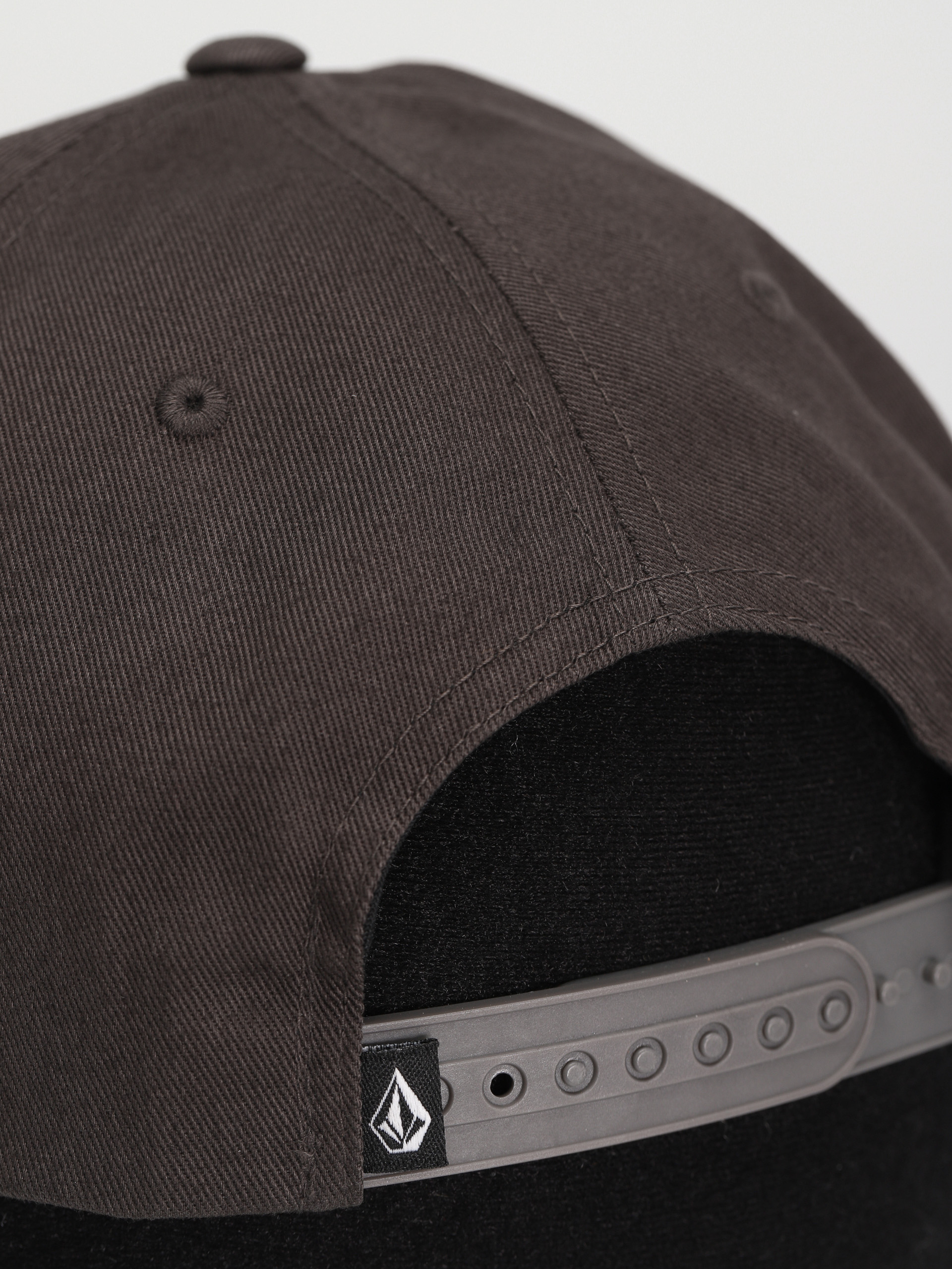 Šiltovka Volcom Volbaige Trucker (rinsed black)