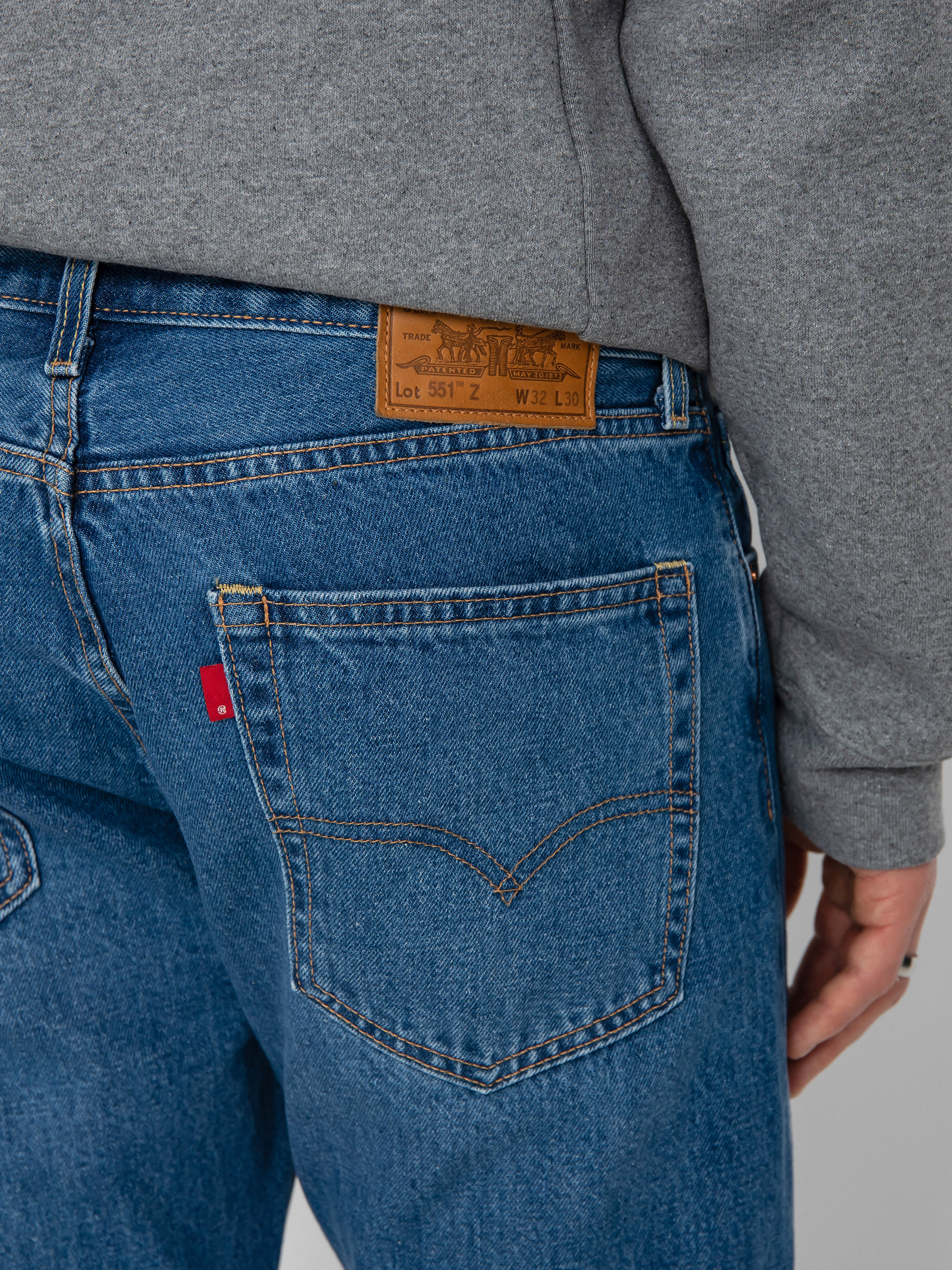 Nohavice Levi's® 551Z Authentic Straight (medium indigo stonewash)