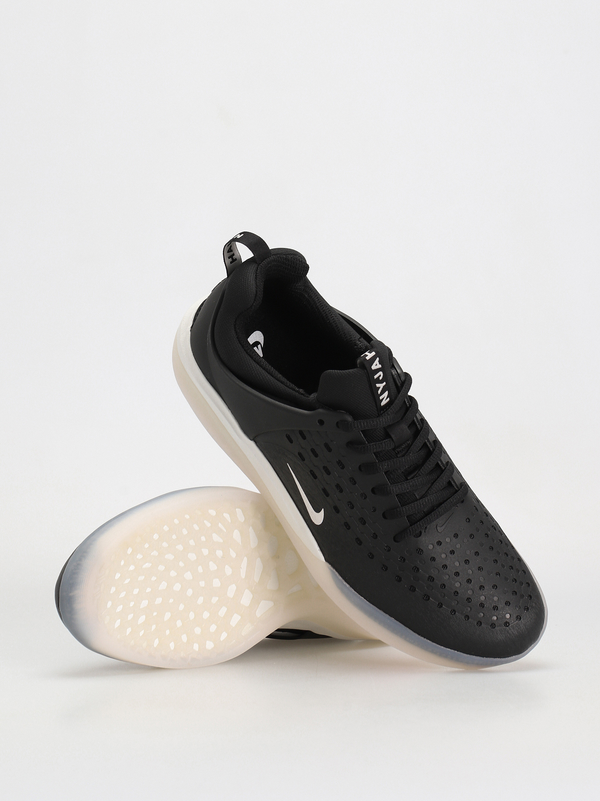 Topánky Nike SB Nyjah 3 (black/white black summit white)
