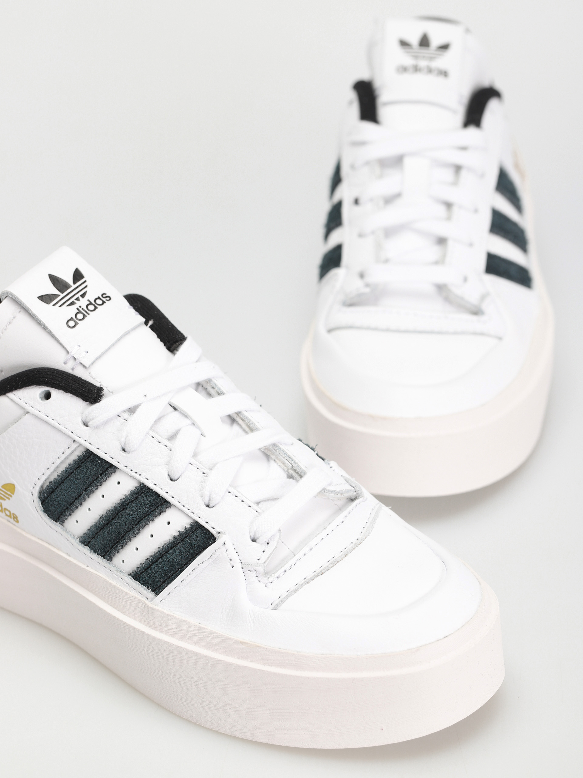 Topánky adidas Originals Forum Bonega Wmn (ftwwht/cblack/goldmt)