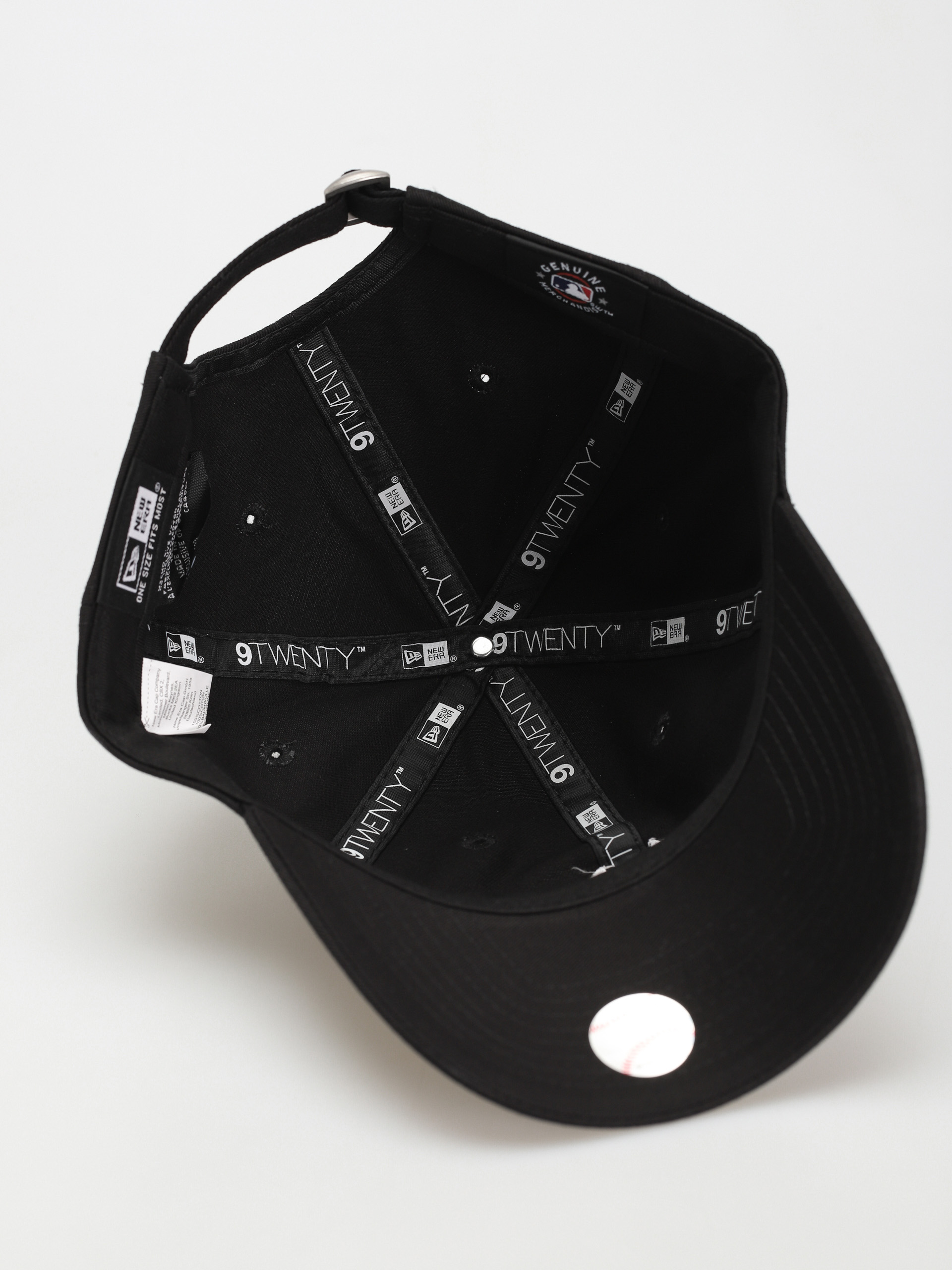 Šiltovka New Era League Essential 9Twenty New York Yankees (black)