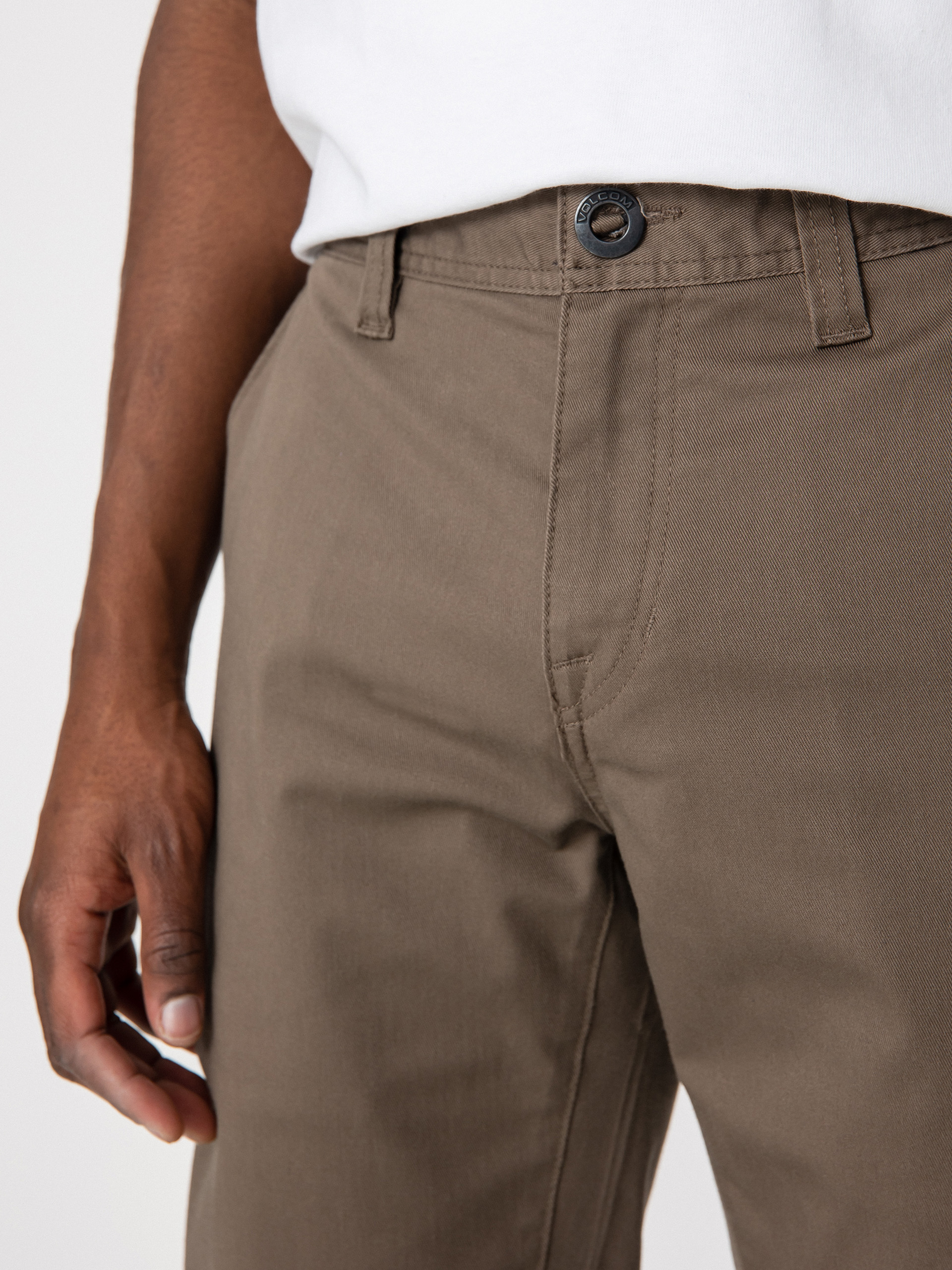 Nohavice Volcom Frickin Modern Stret (mushroom)