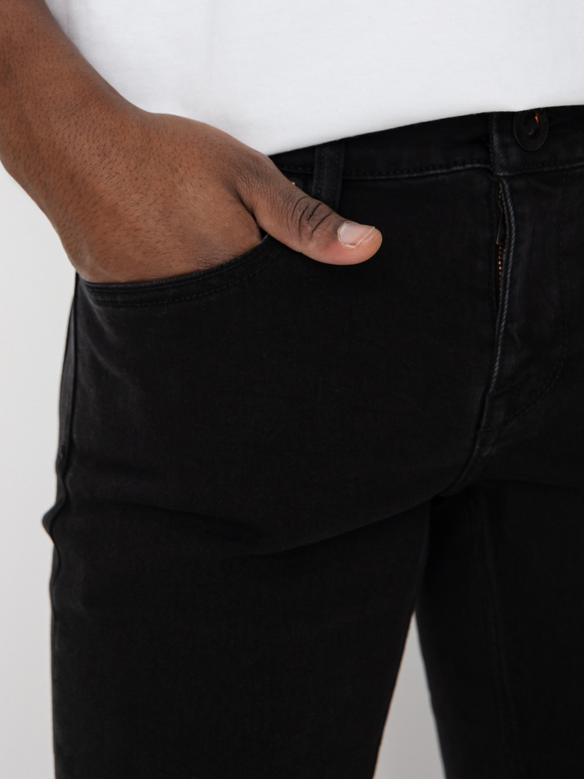 Nohavice Volcom 2X4 Denim (black out)