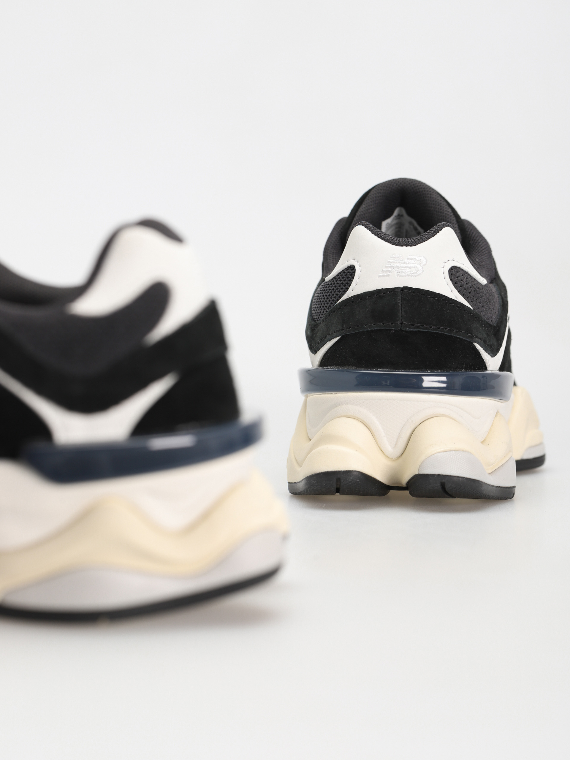 Topánky New Balance 9060 (black)