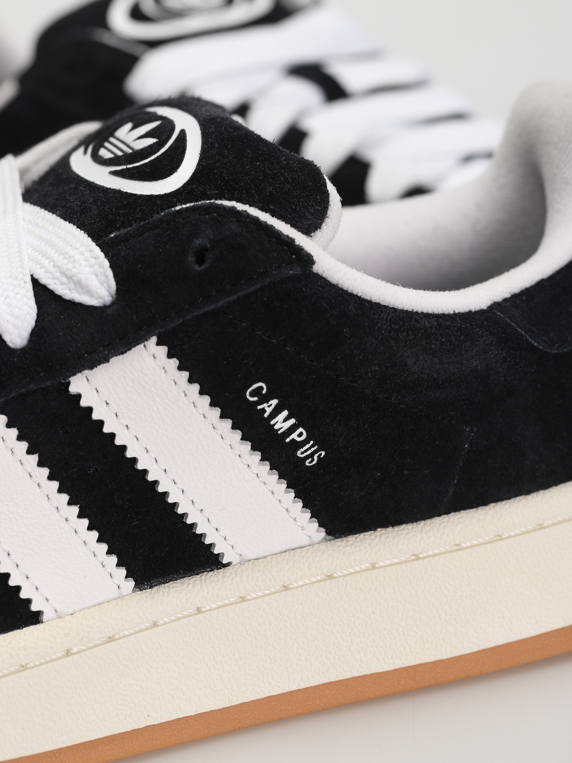 Topánky adidas Originals Campus 00S (cblack/ftwwht/owhite)