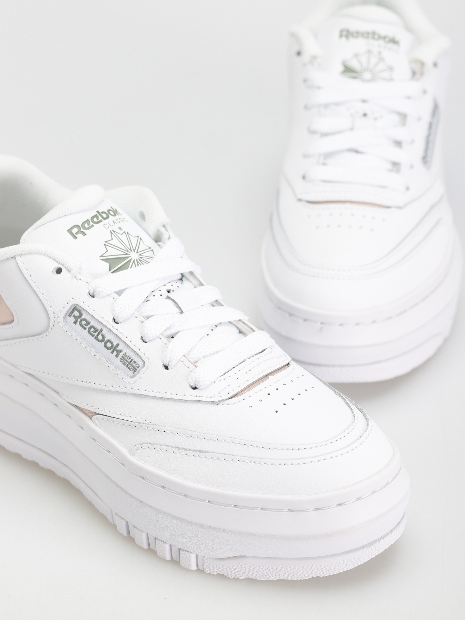 Topánky Reebok Club C Extra Wmn (ftwwht/hargrn/sofecr)