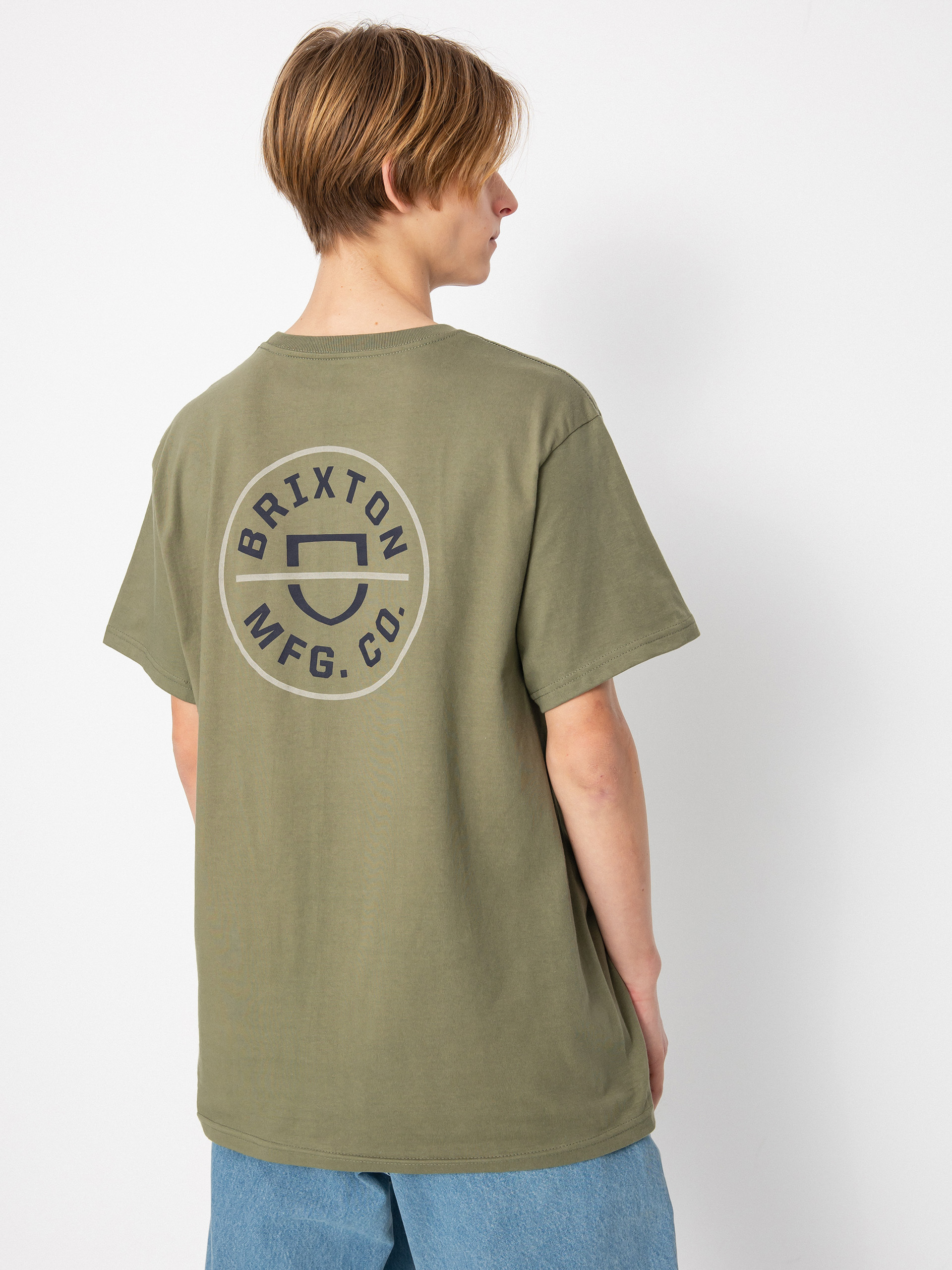 Tričko Brixton Crest II (olive surplus/washed navy/sand)