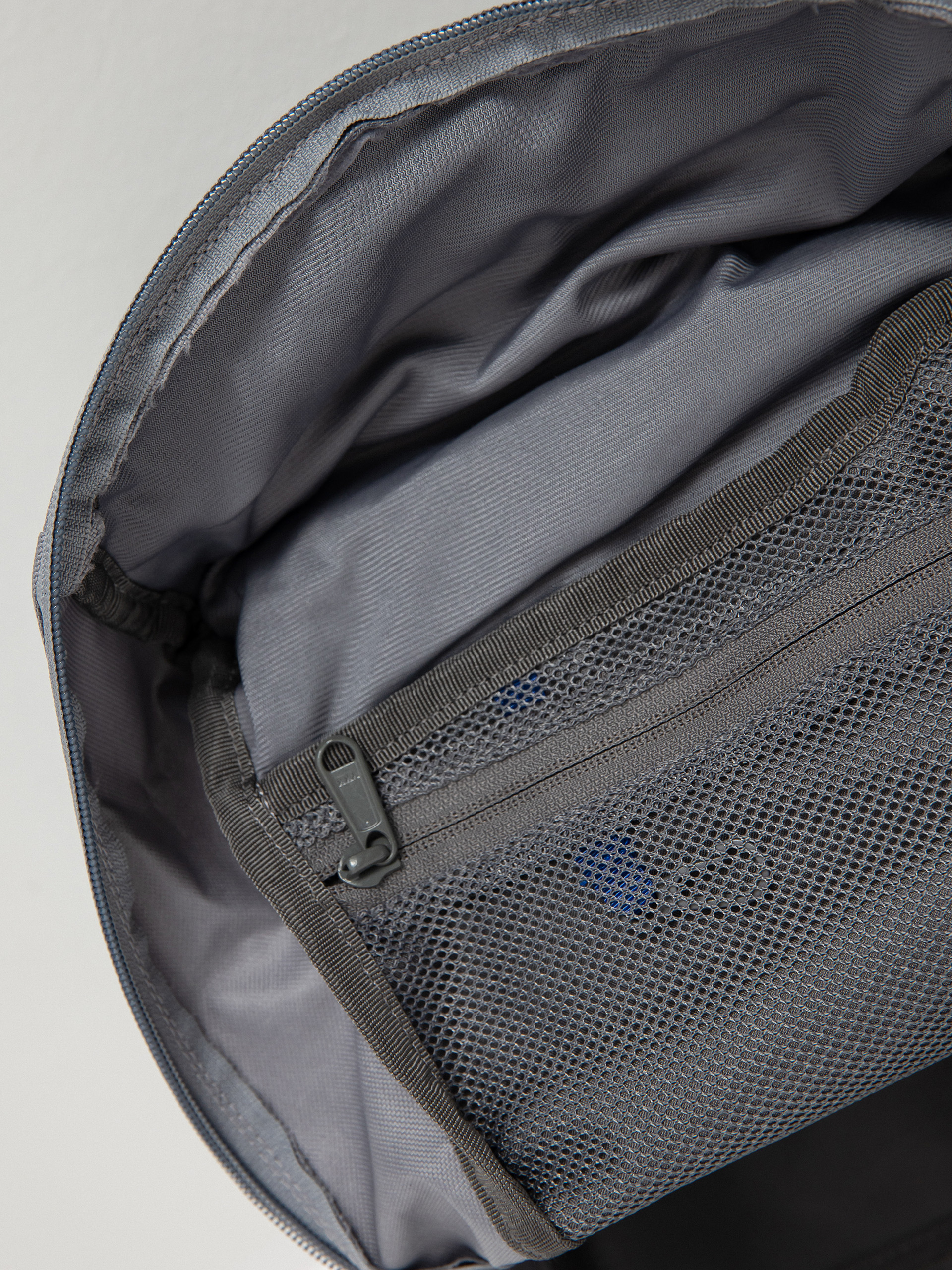 Batoh Burton Prospect 2.0 20L (sharkskin)