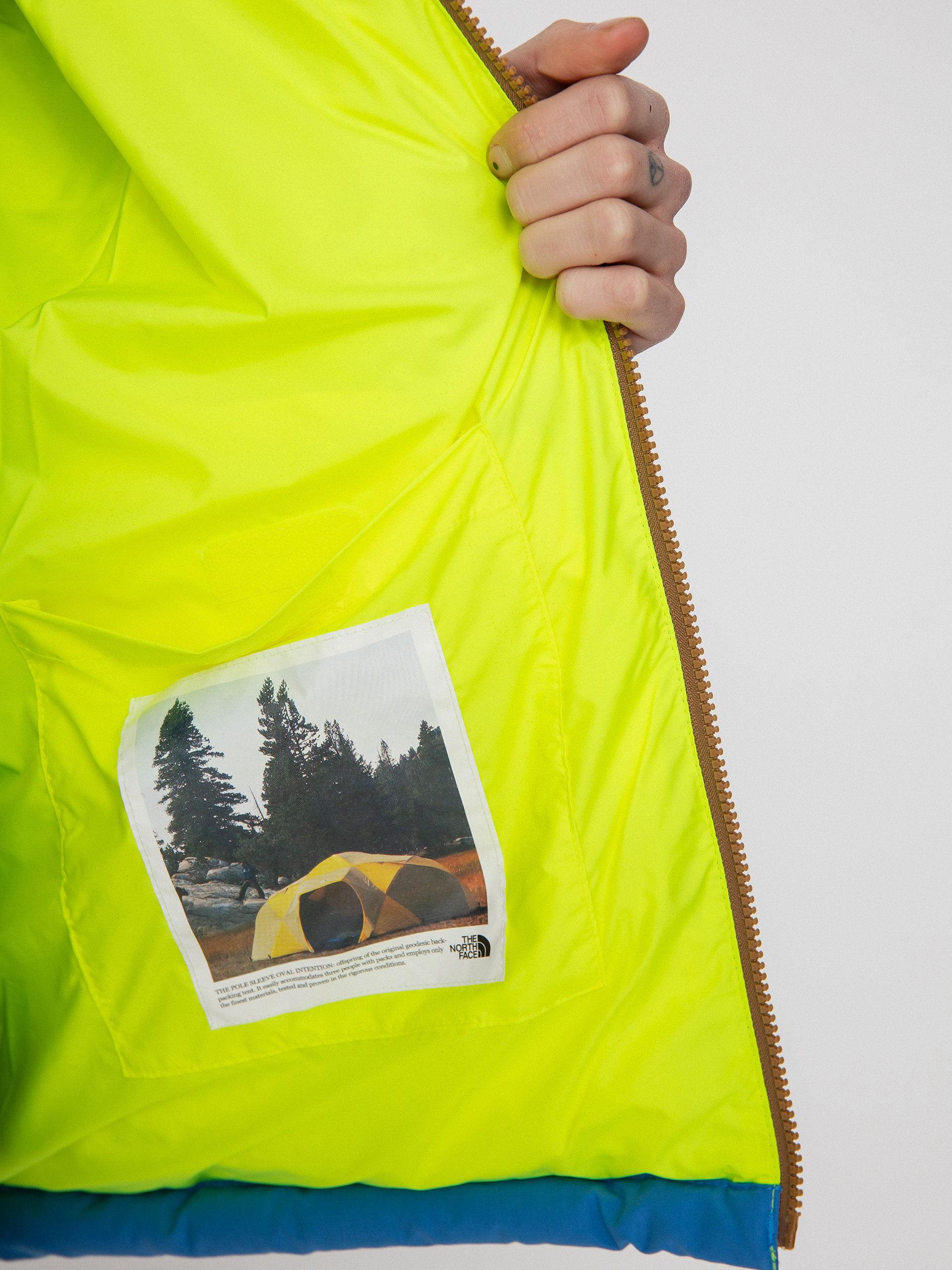 Bunda The North Face 92 Low-Fi Hi-Tek Nuptse (super sonic blue/utility brown)